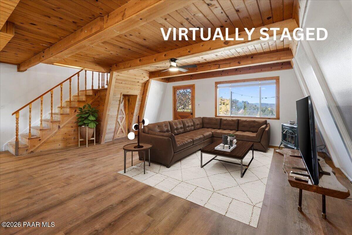 1508 E Wells Fargo Road