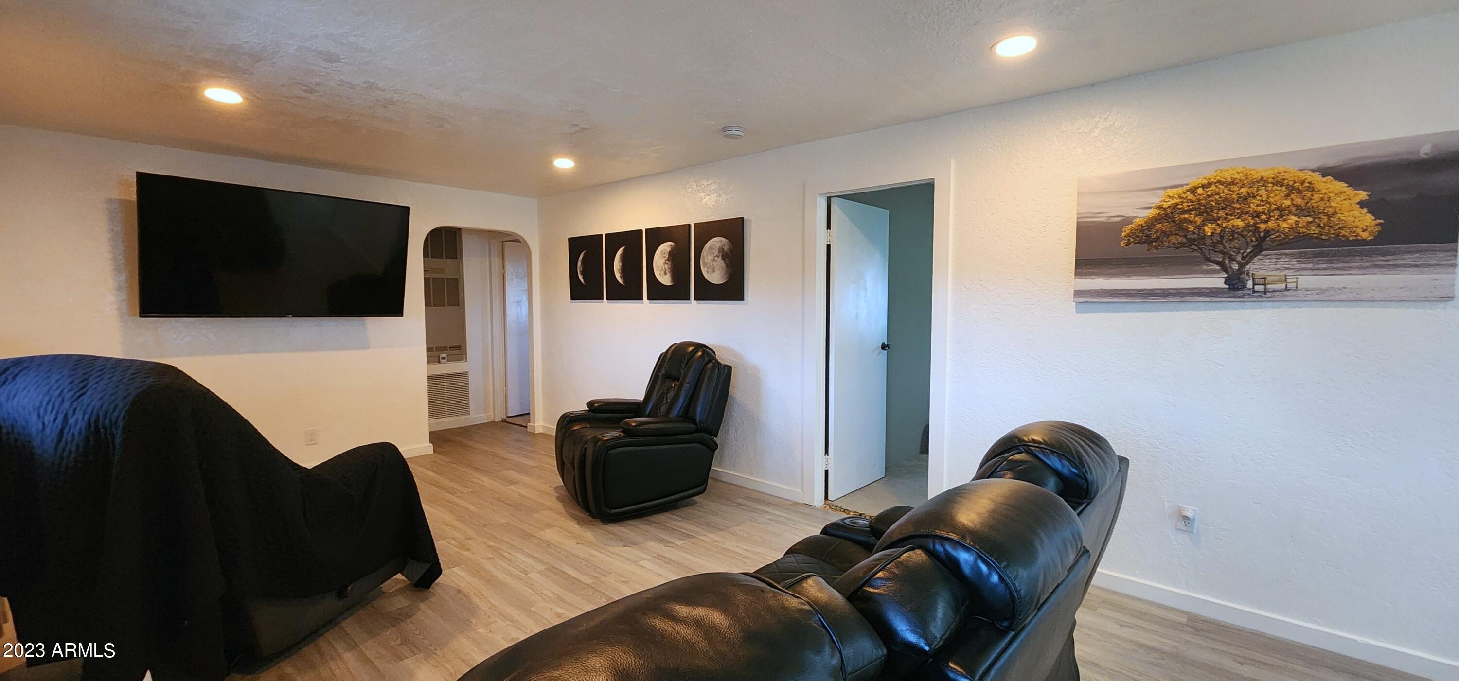 20924 E BUTTERFIELD Road