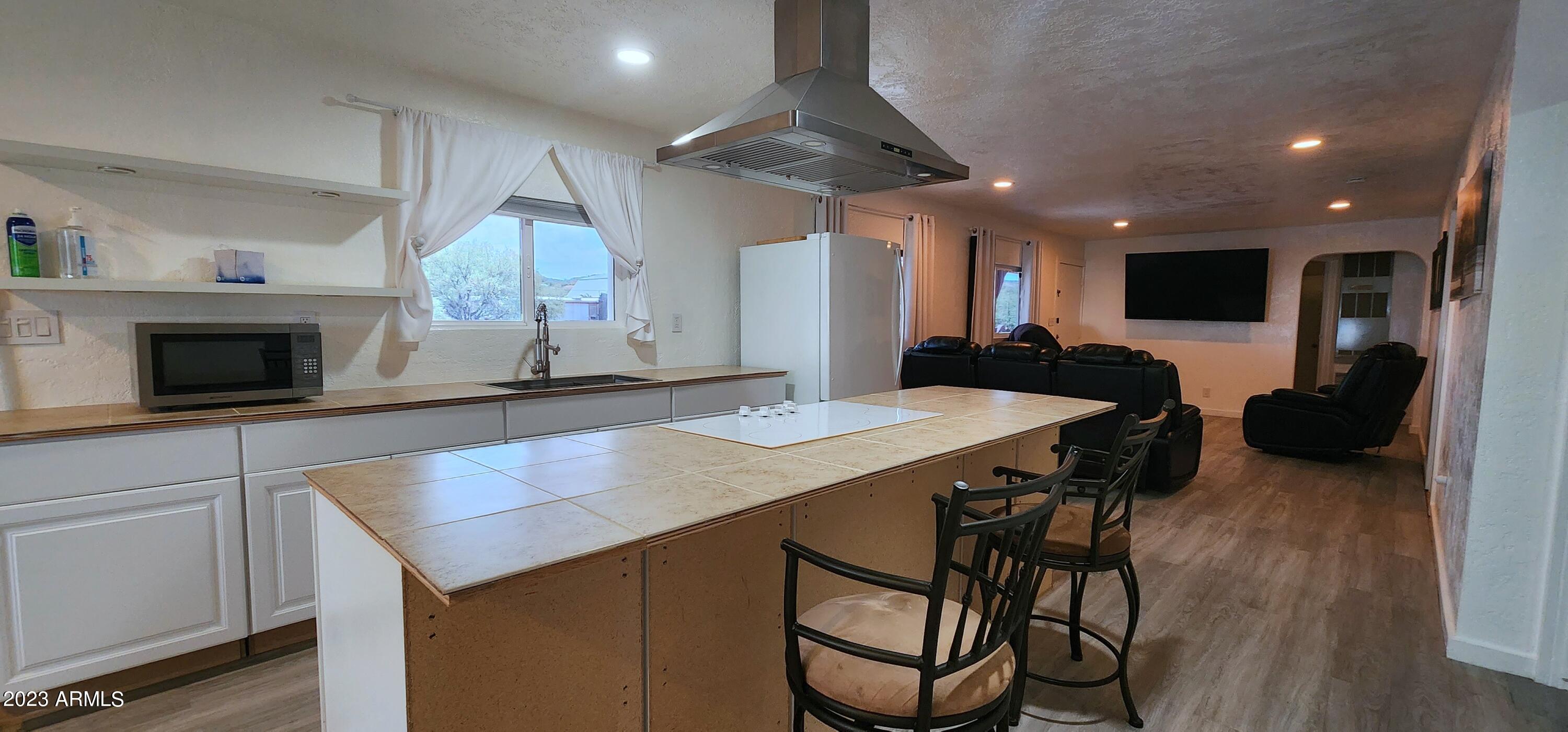 20924 E BUTTERFIELD Road