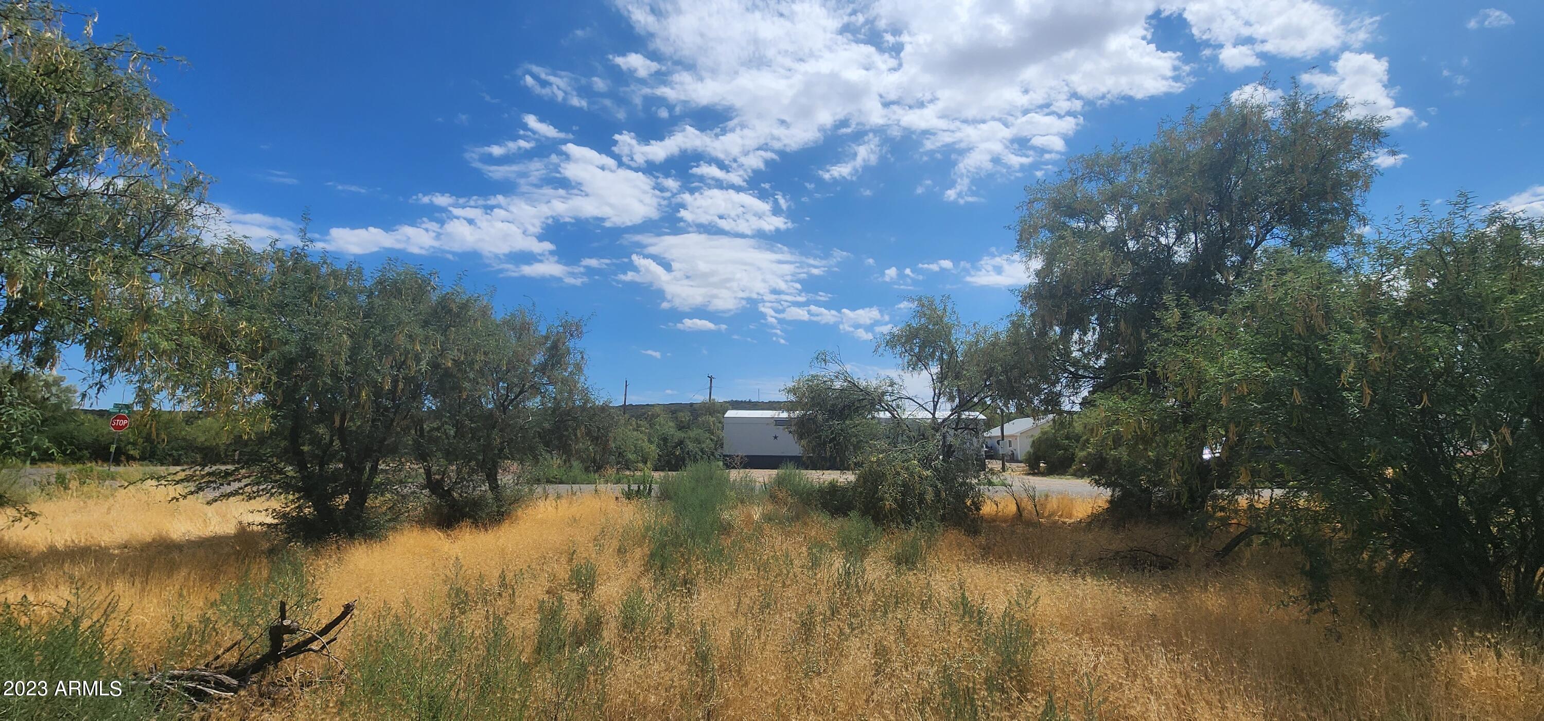 20960 E BUTTERFIELD Road, 1367