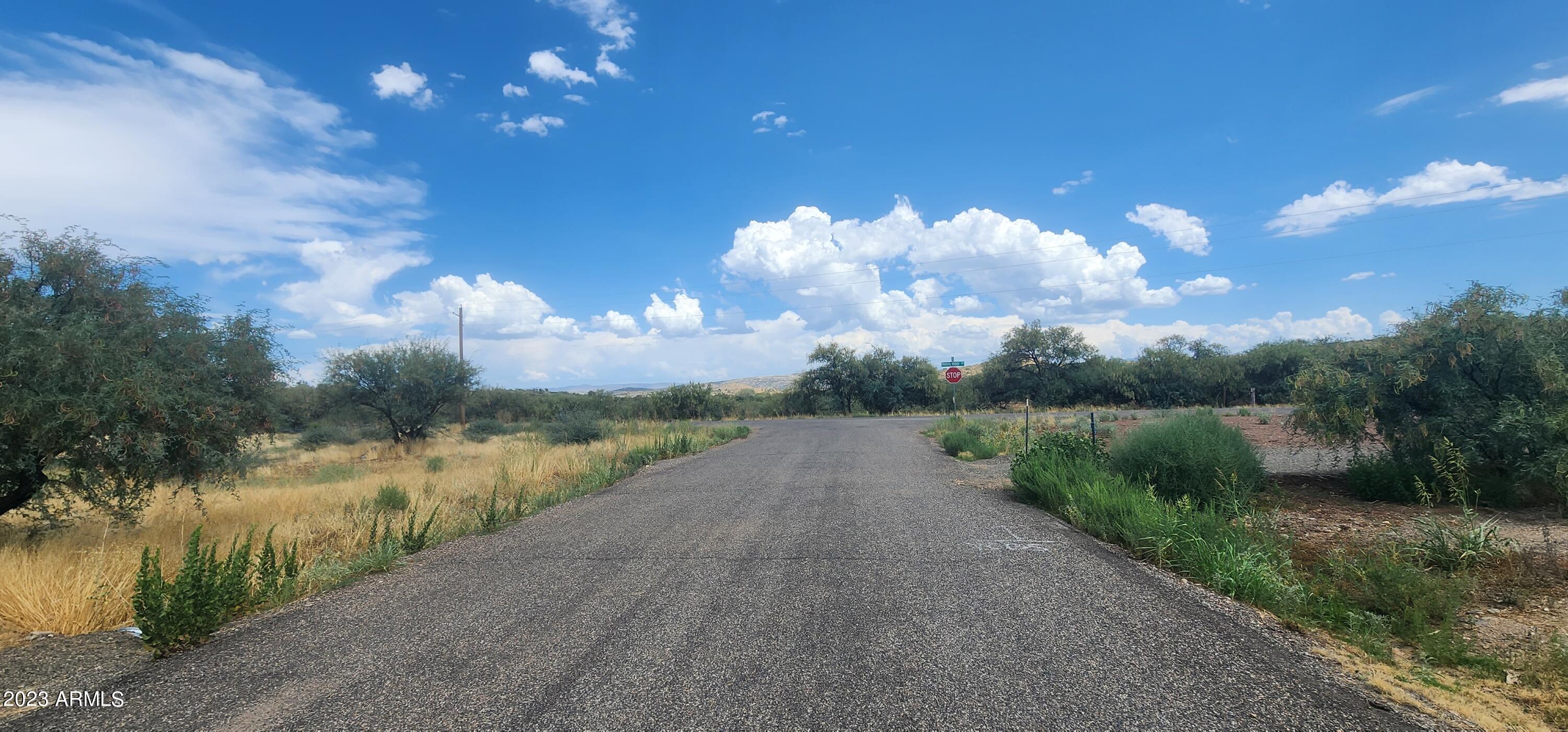 20960 E BUTTERFIELD Road, 1367