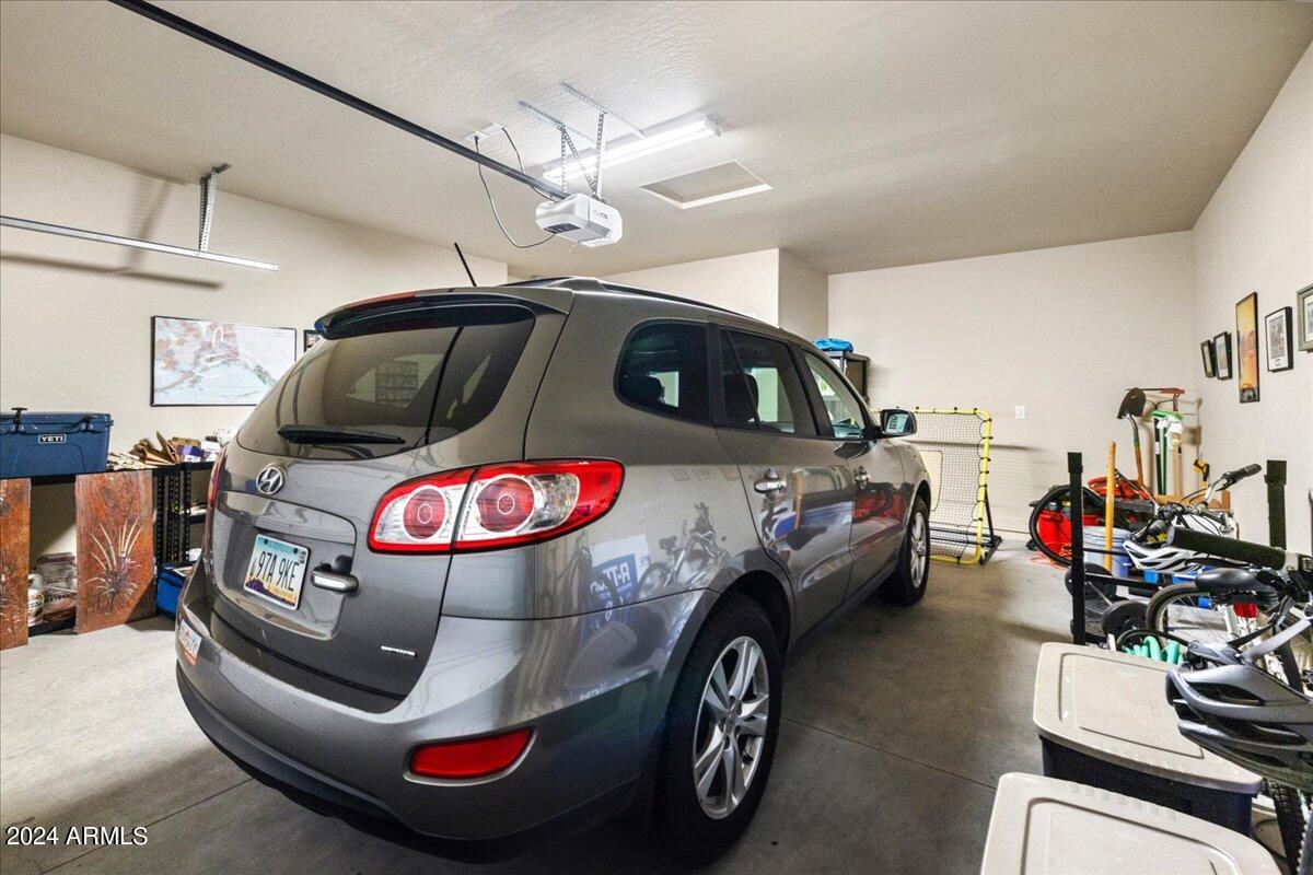 1031 N WIDE OPEN Trail N