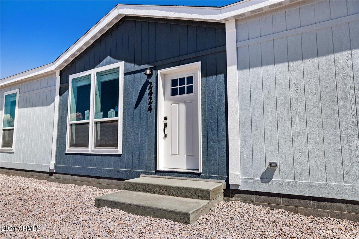 2424 W HARD CIDER Trail