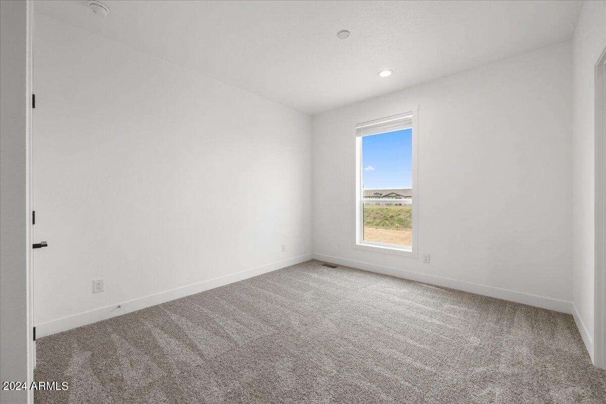 2424 W HARD CIDER Trail