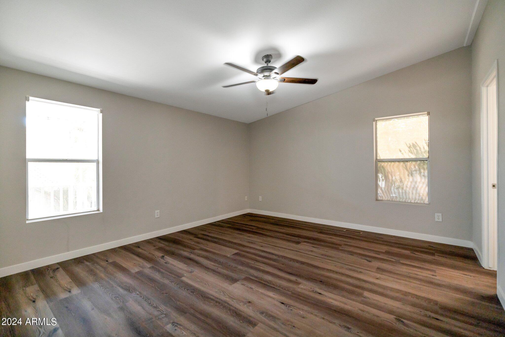 2650 W UNION HILLS Drive, 38