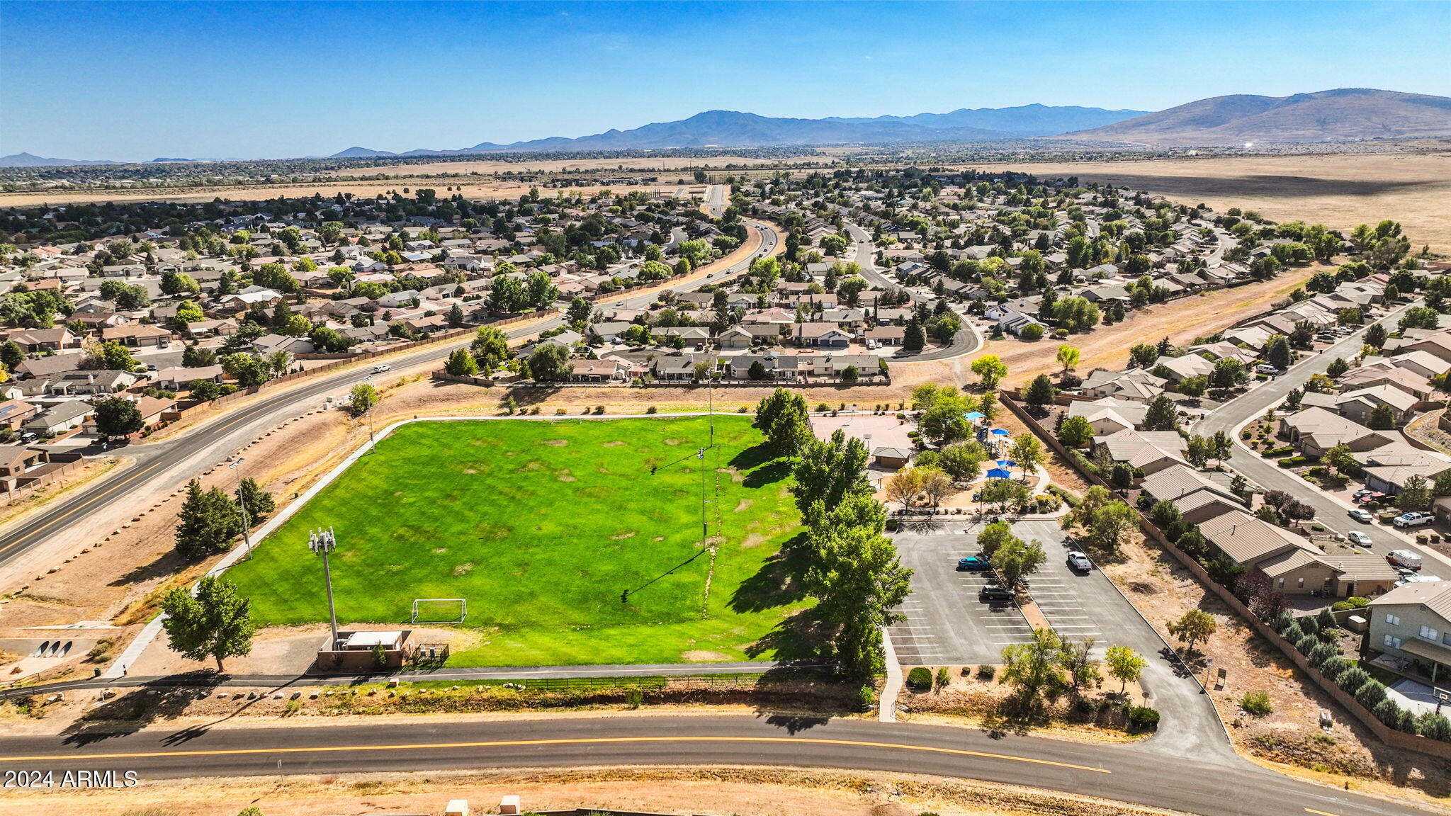 7698 N WINDING Trail