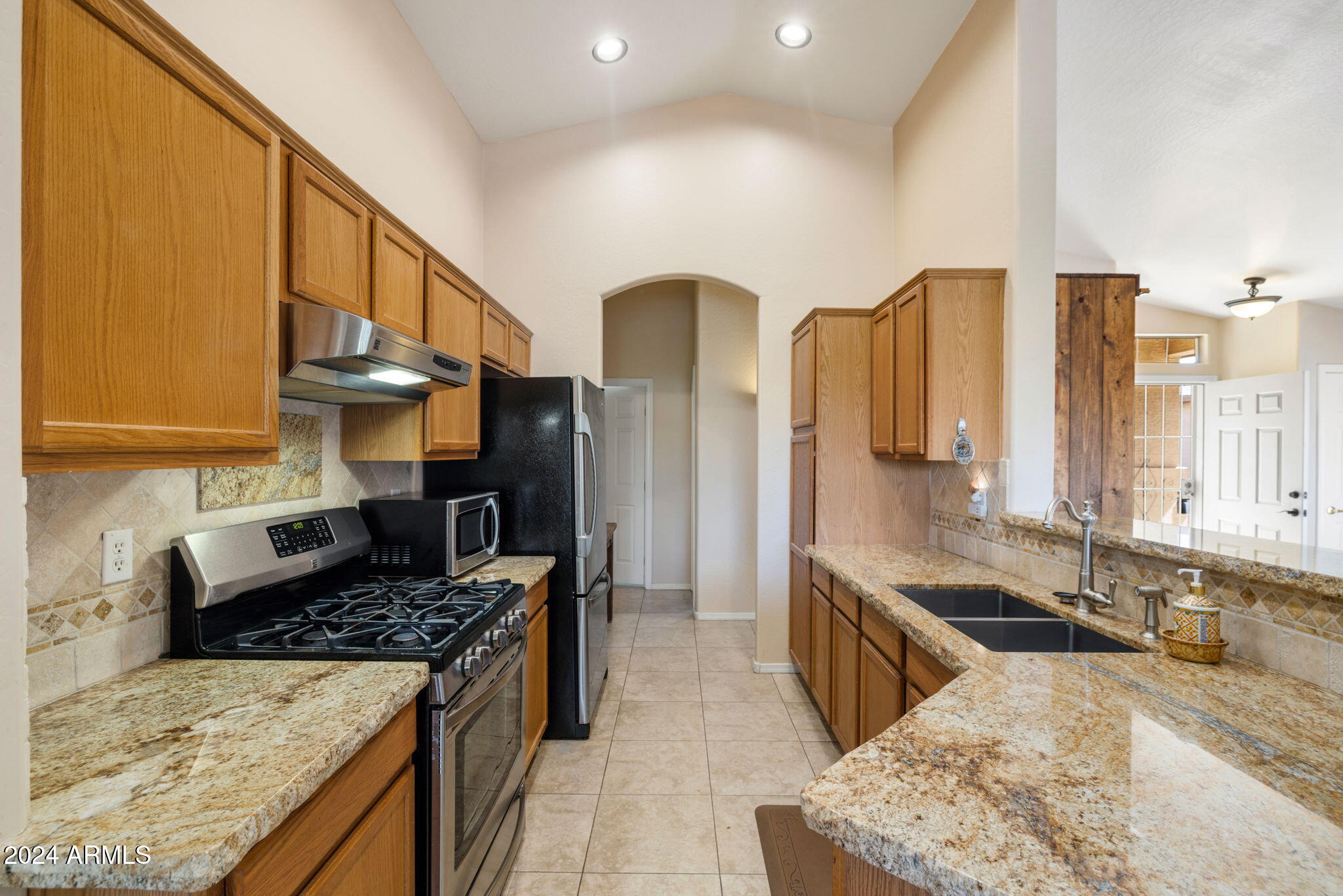 7698 N WINDING Trail