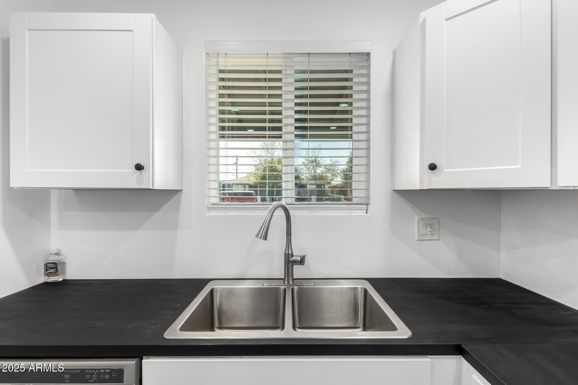 3436 E PIERCE Street