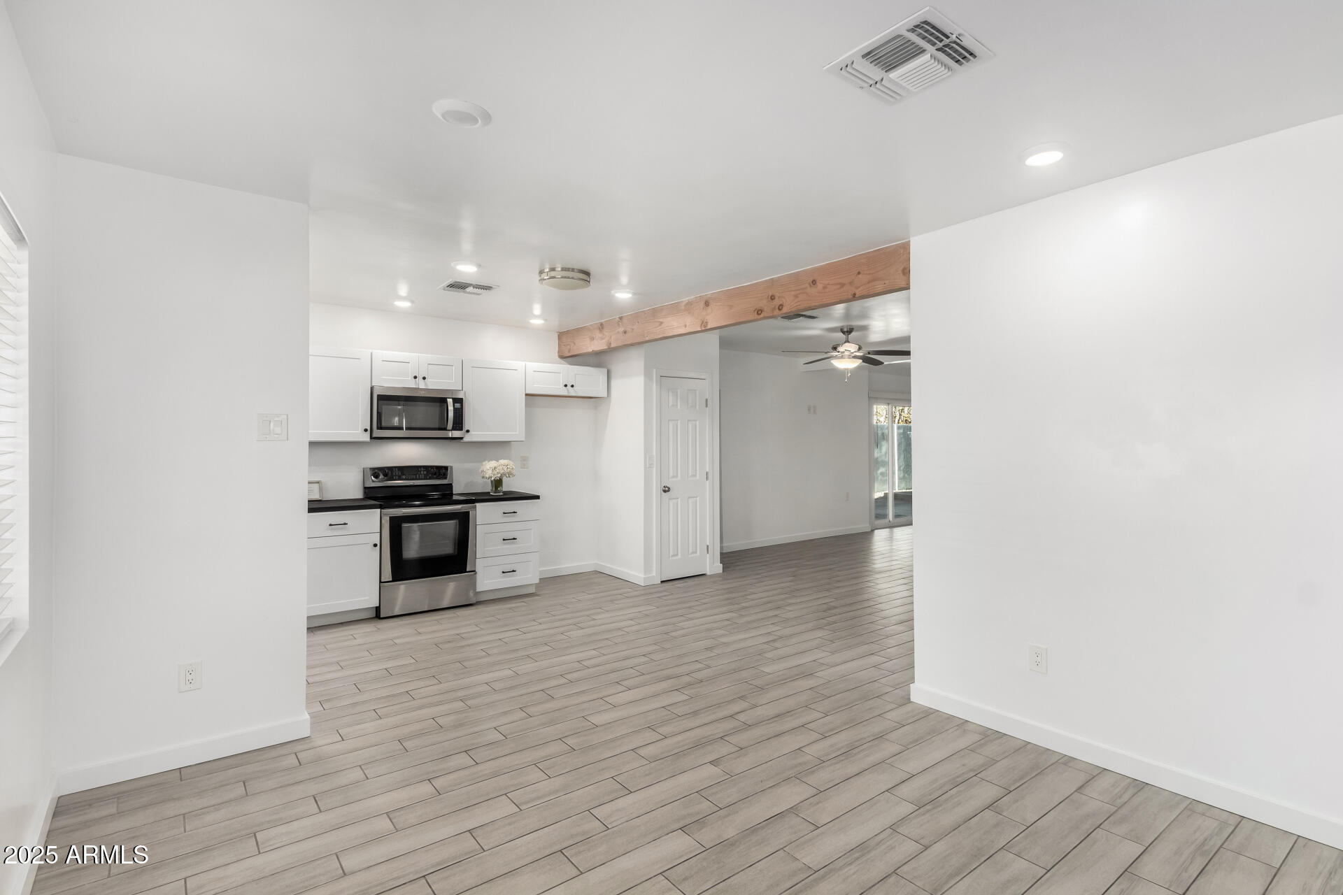 3436 E PIERCE Street