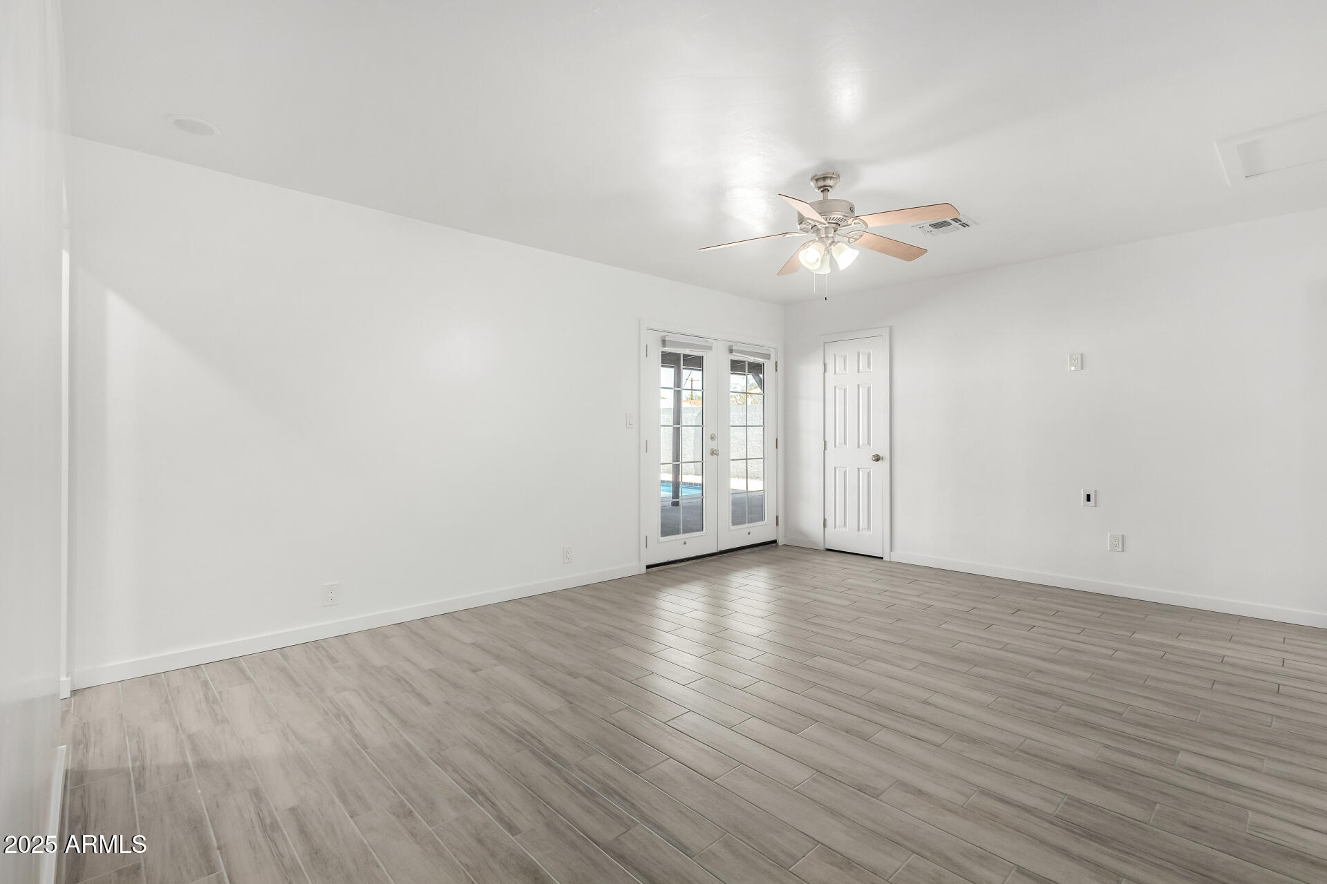 3436 E PIERCE Street