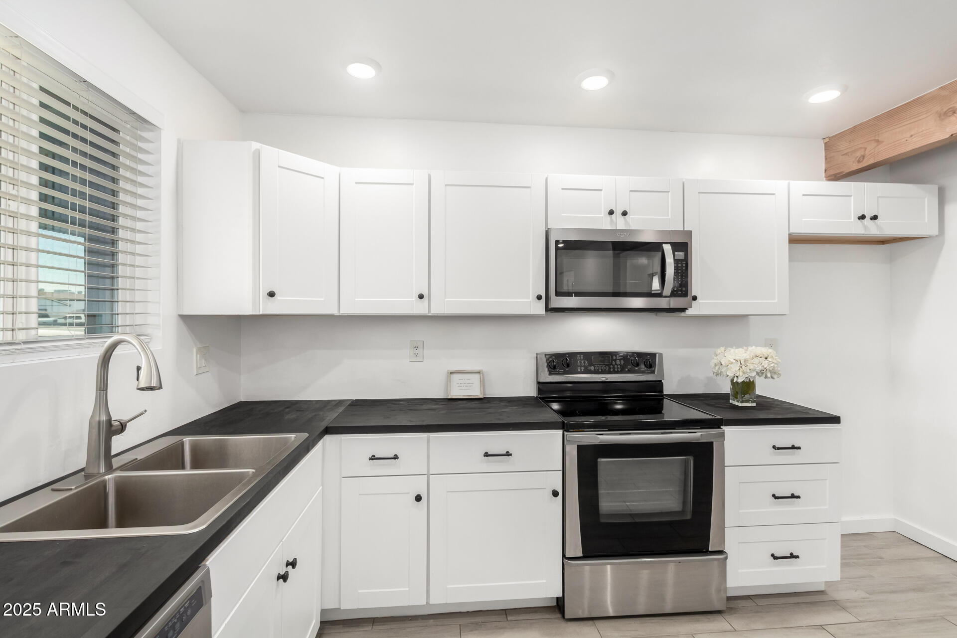 3436 E PIERCE Street