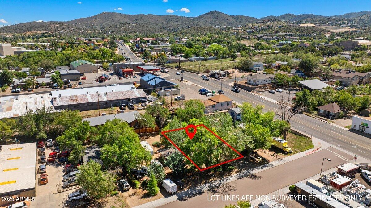 311 N WASHINGTON Avenue