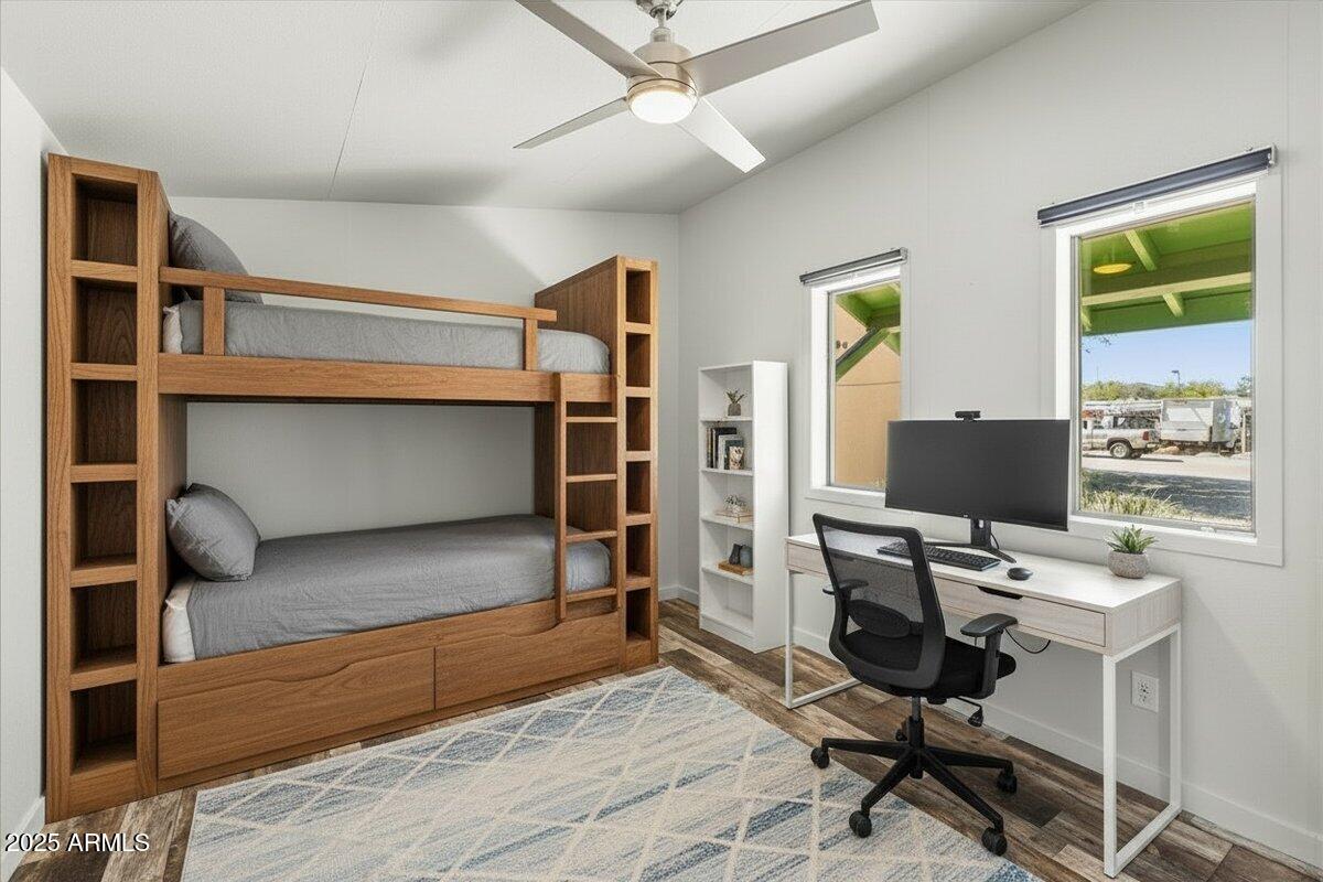 311 N WASHINGTON Avenue