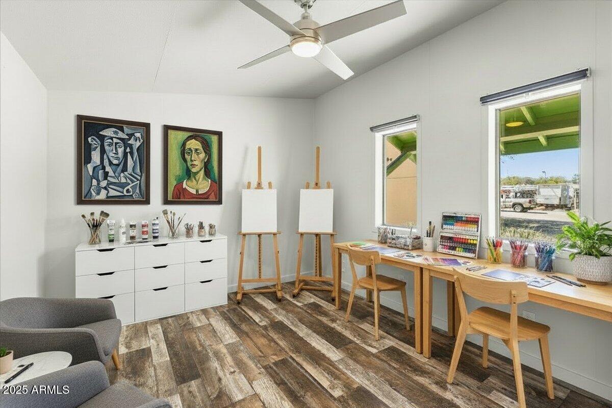 311 N WASHINGTON Avenue