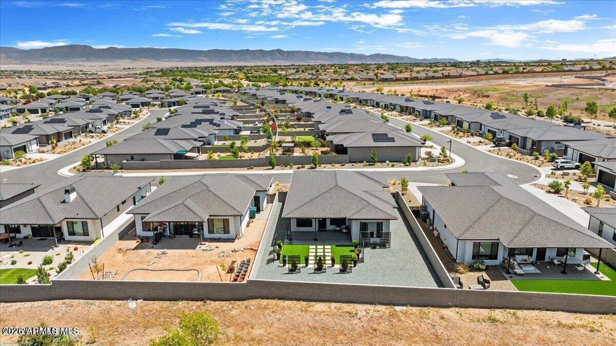 4472 N GARRETT Drive