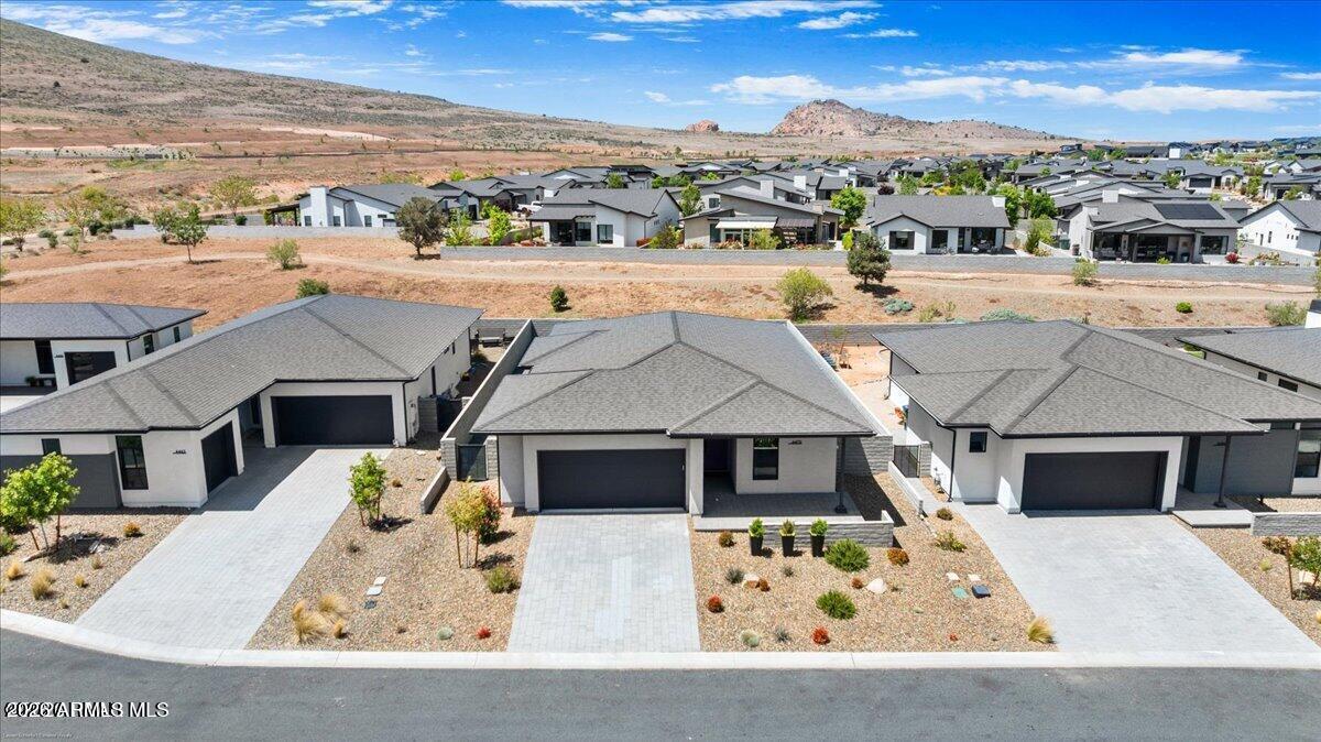 4472 N GARRETT Drive