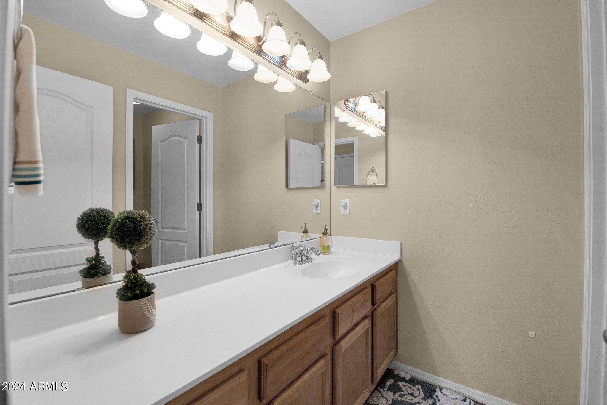 16831 N 172ND Avenue