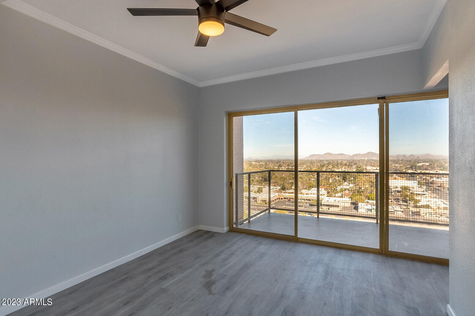 4750 N CENTRAL Avenue, 17N