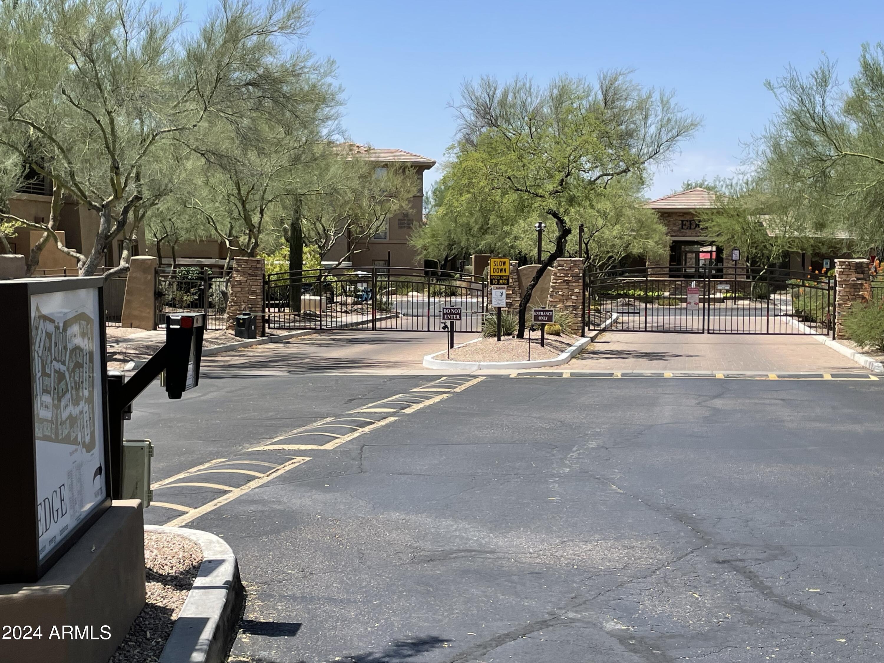 20100 N 78TH Place, 3087