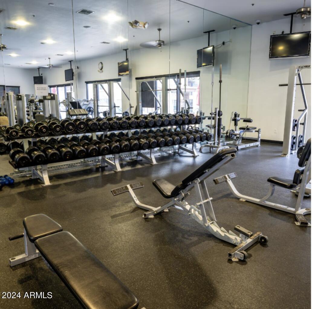 20100 N 78TH Place, 3087