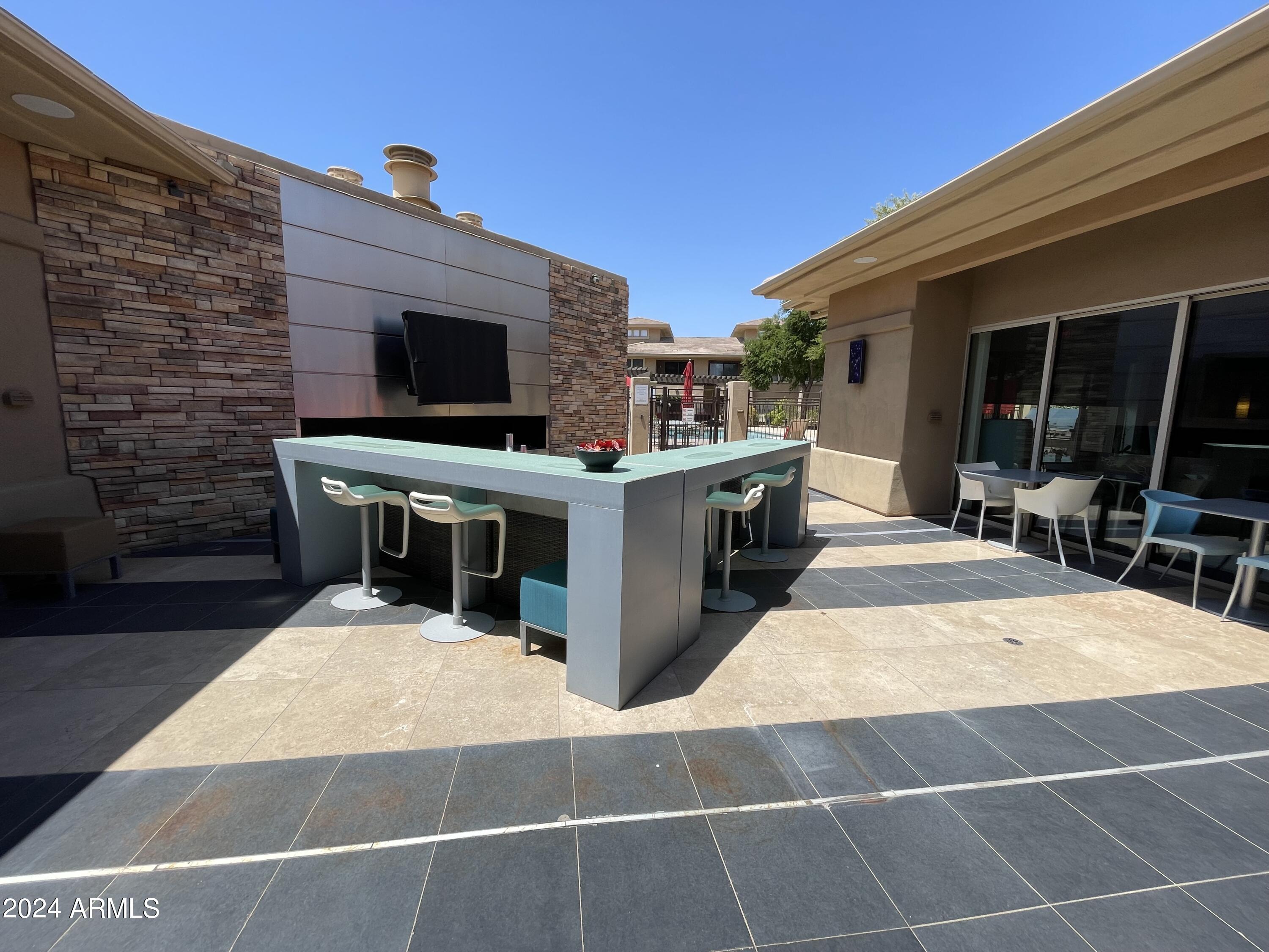 20100 N 78TH Place, 3087