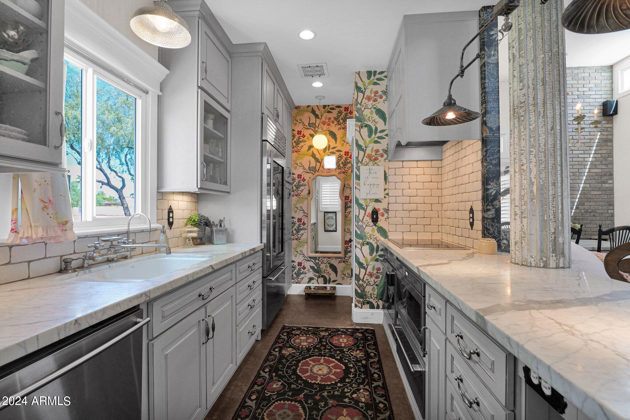 11333 N 92ND Street, 1131