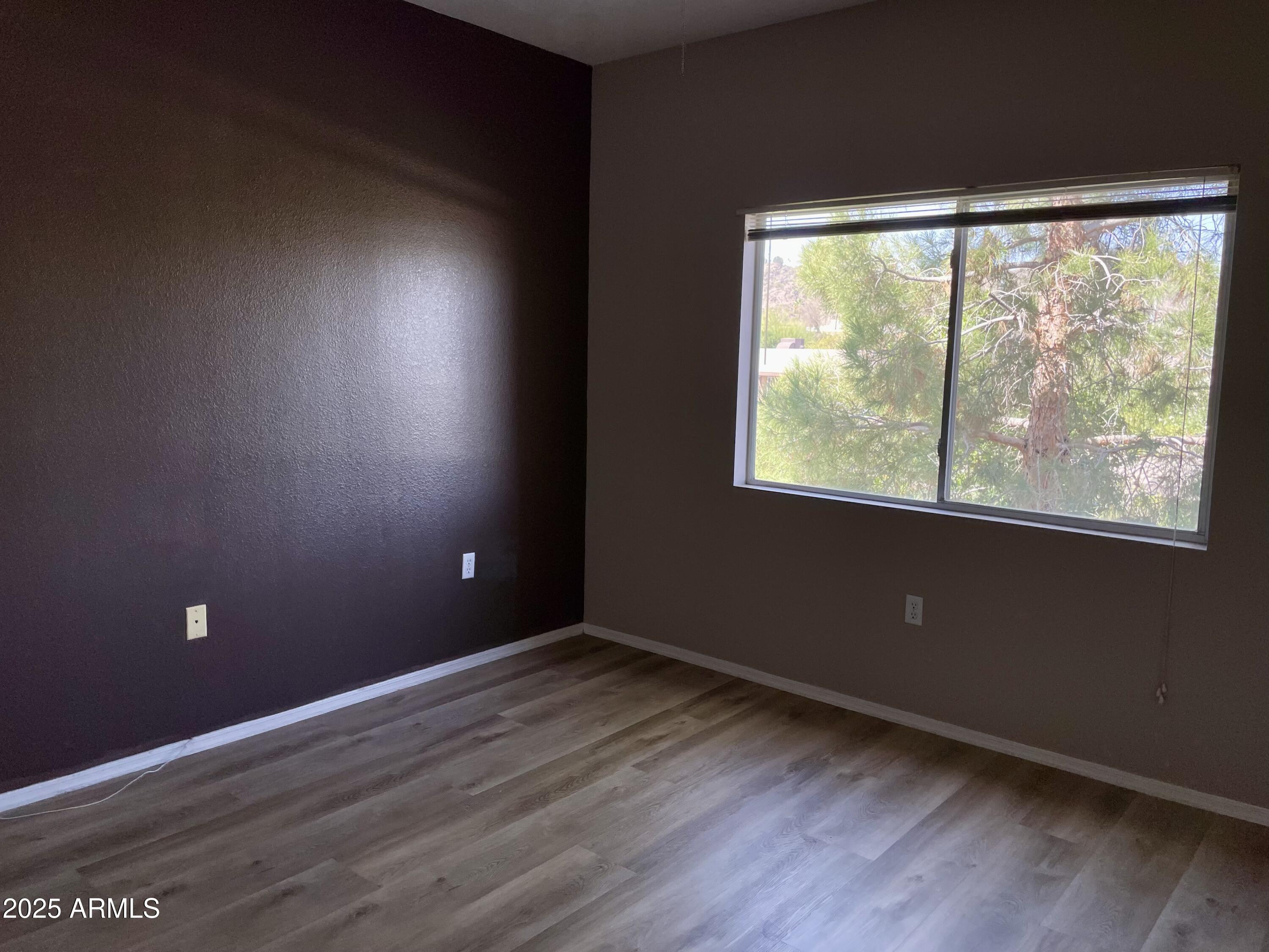 10410 N CAVE CREEK Road, 2100