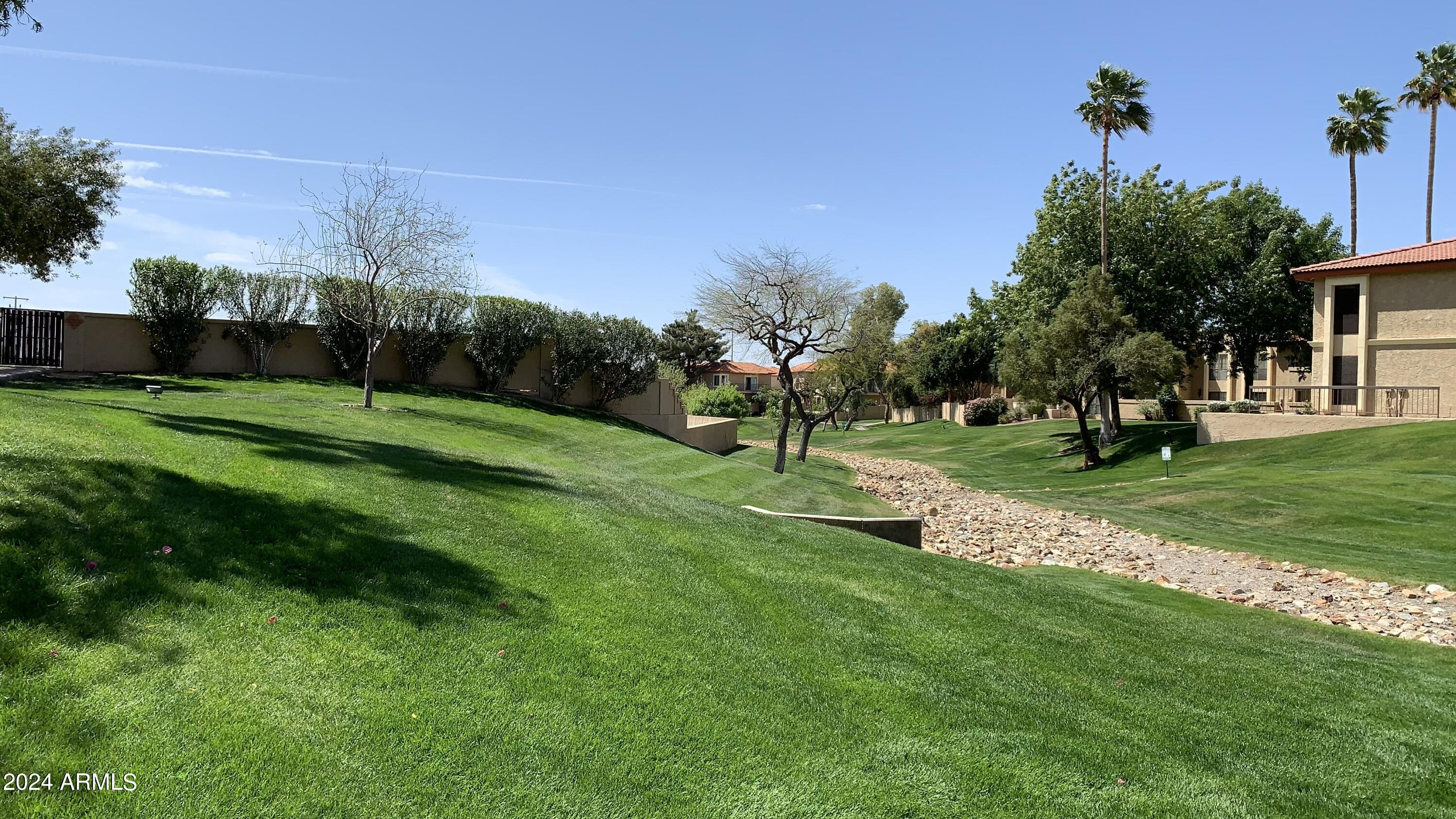 10410 N CAVE CREEK Road, 2100