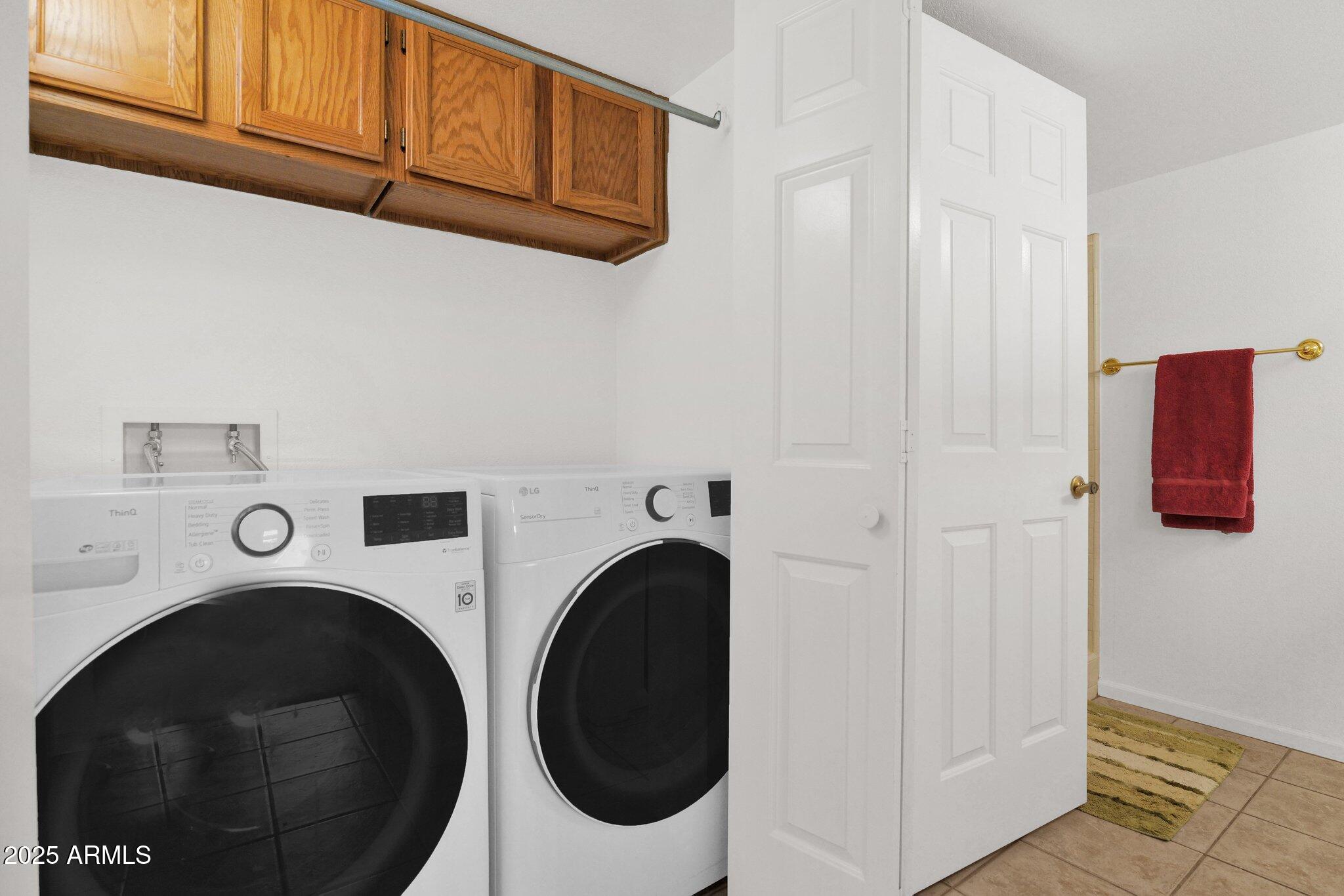 8651 E ROYAL PALM Road, 121