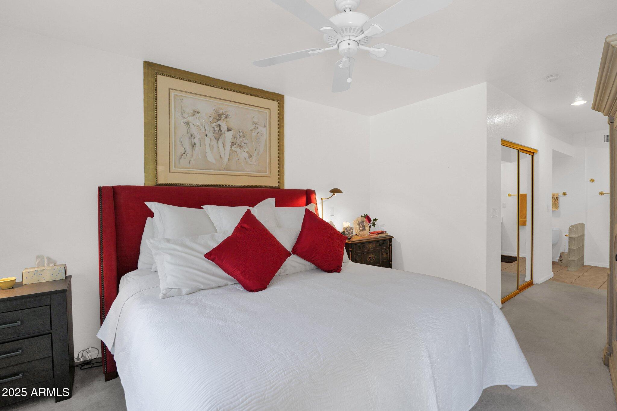 8651 E ROYAL PALM Road, 121