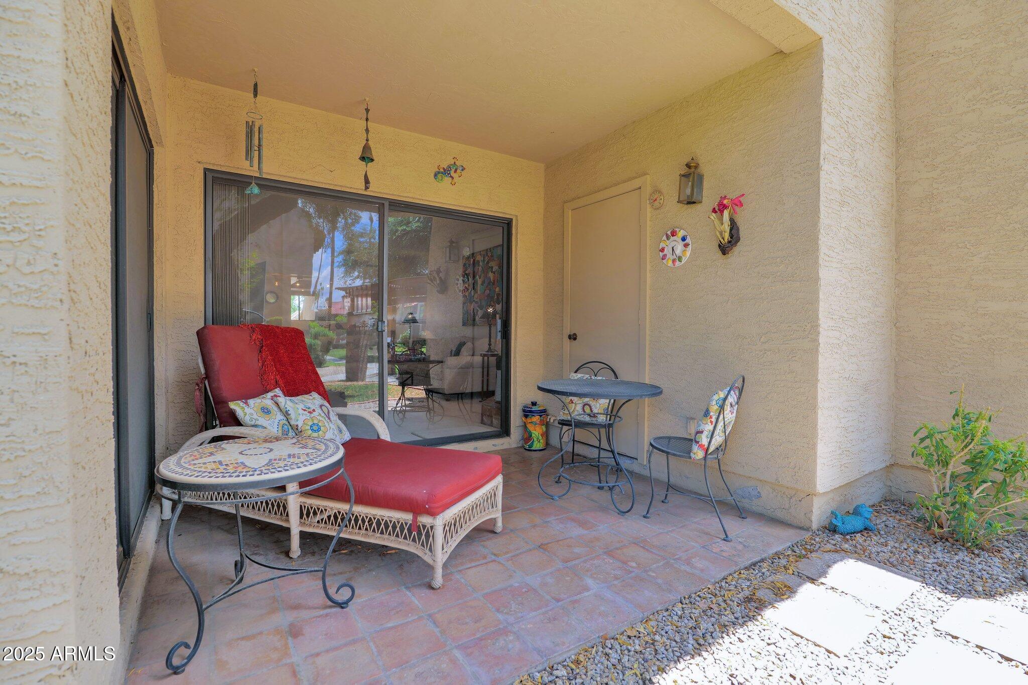 8651 E ROYAL PALM Road, 121