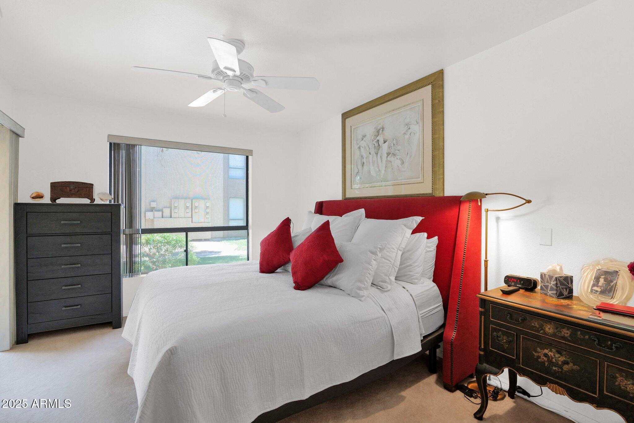 8651 E ROYAL PALM Road, 121