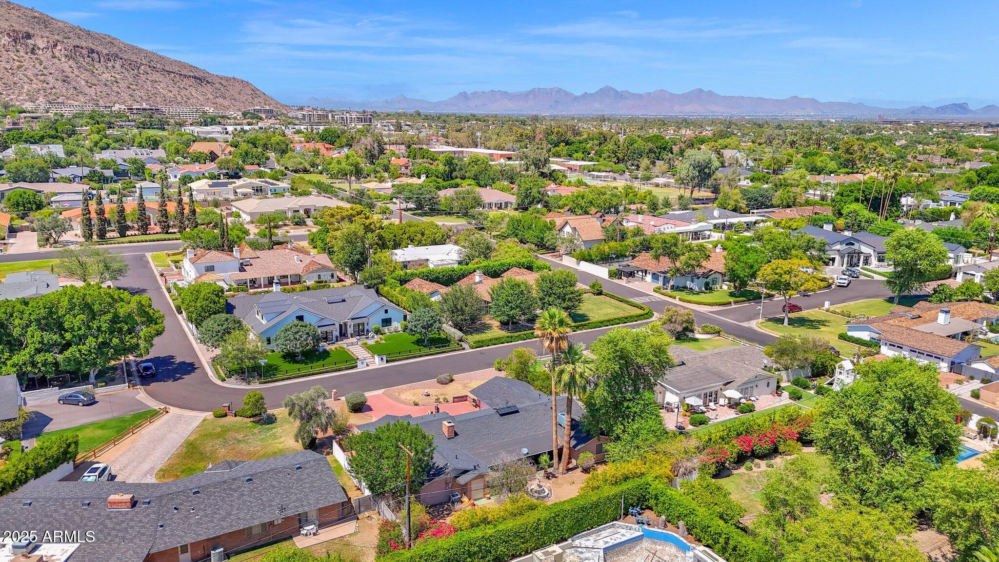 6035 E CALLE DEL NORTE