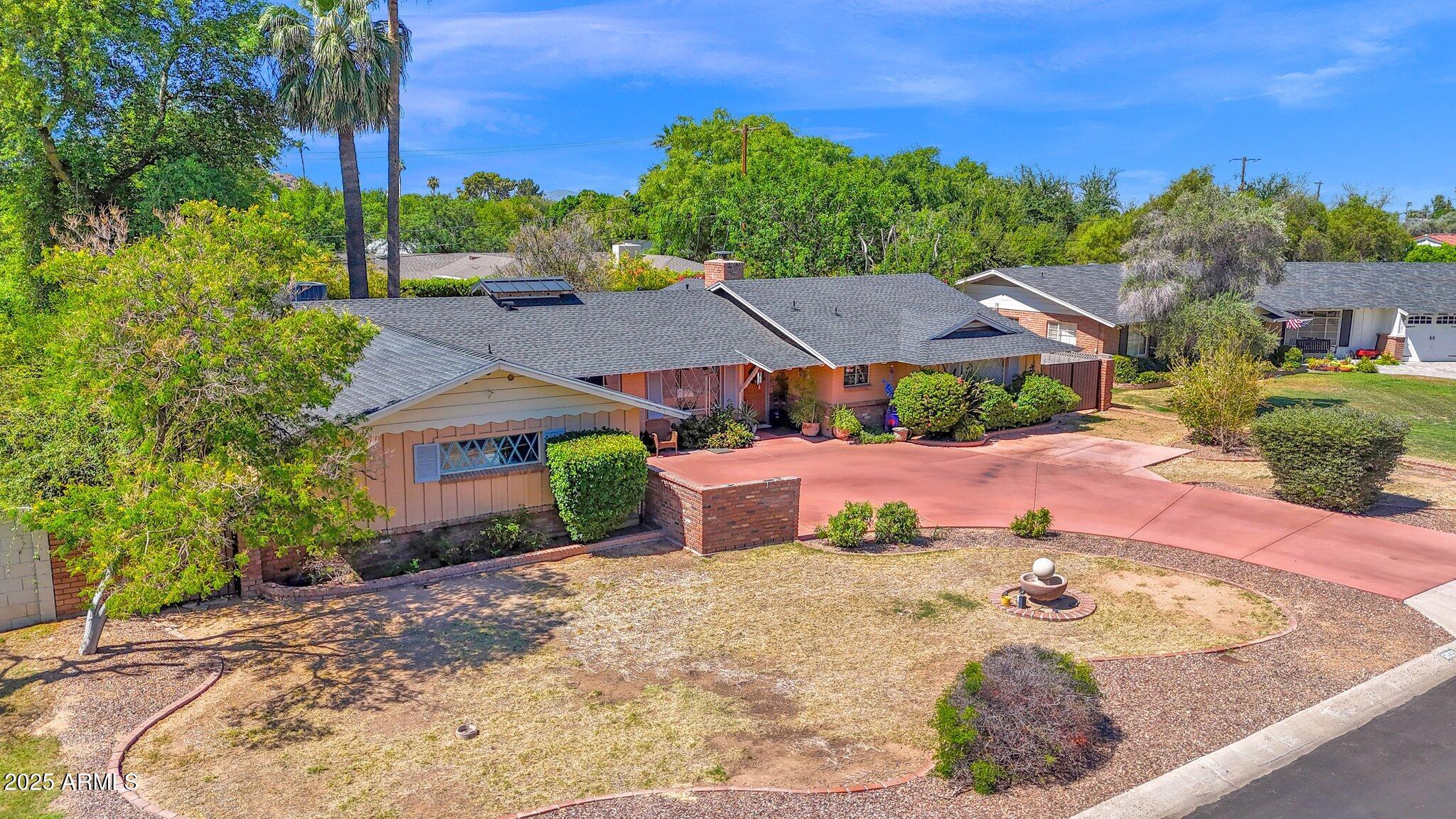 6035 E CALLE DEL NORTE