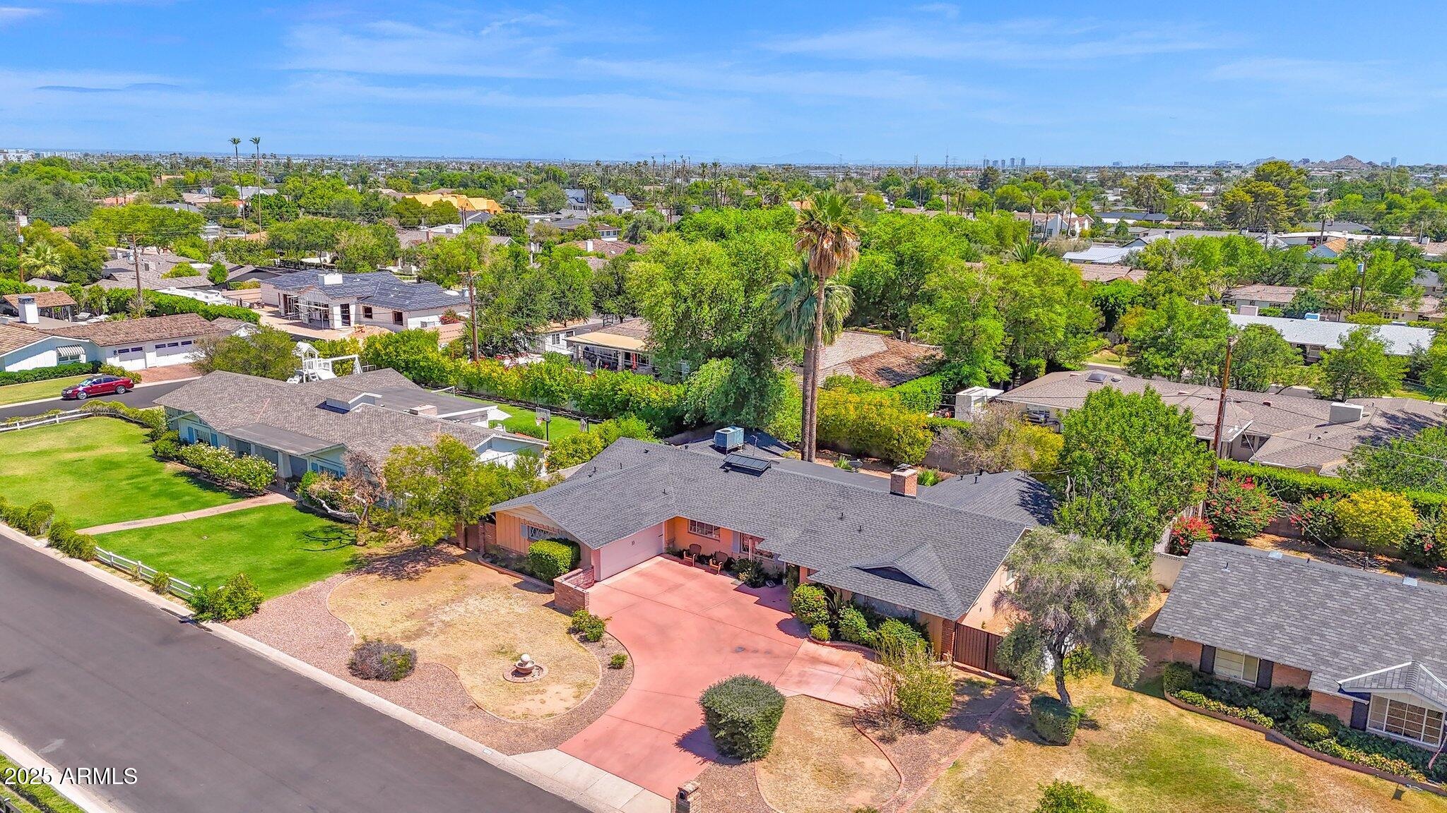 6035 E CALLE DEL NORTE