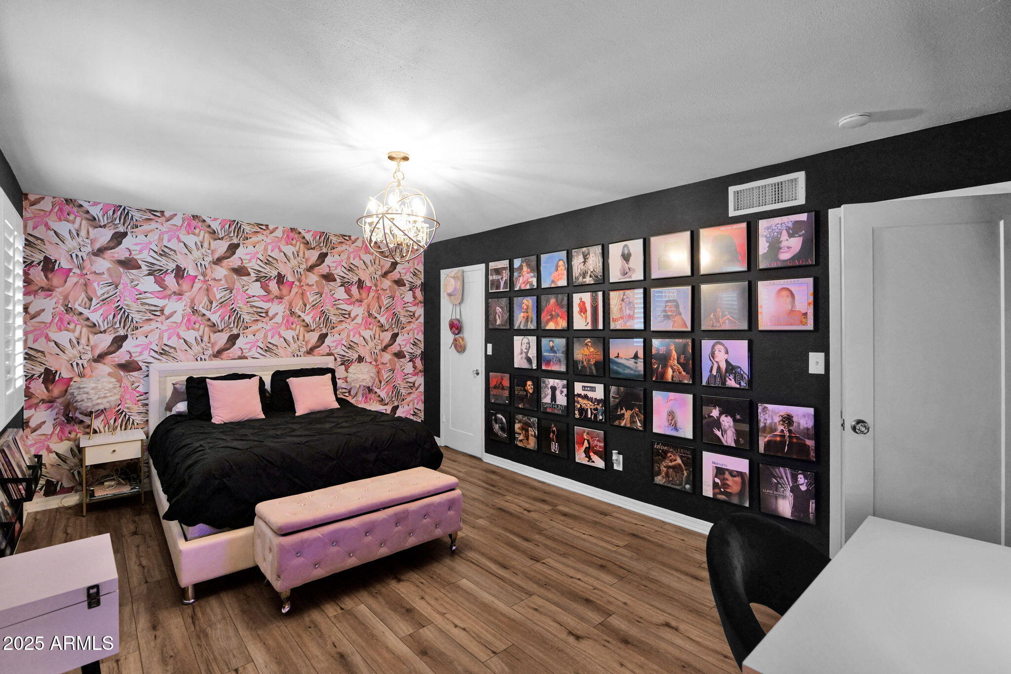 8466 E CHAPARRAL Road