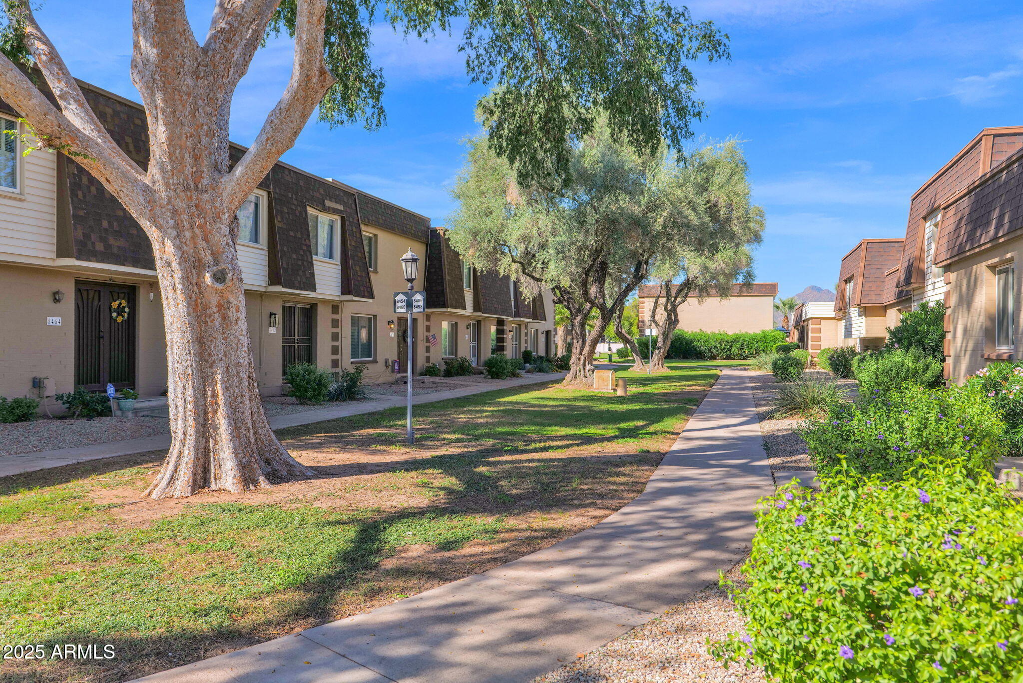 8466 E CHAPARRAL Road