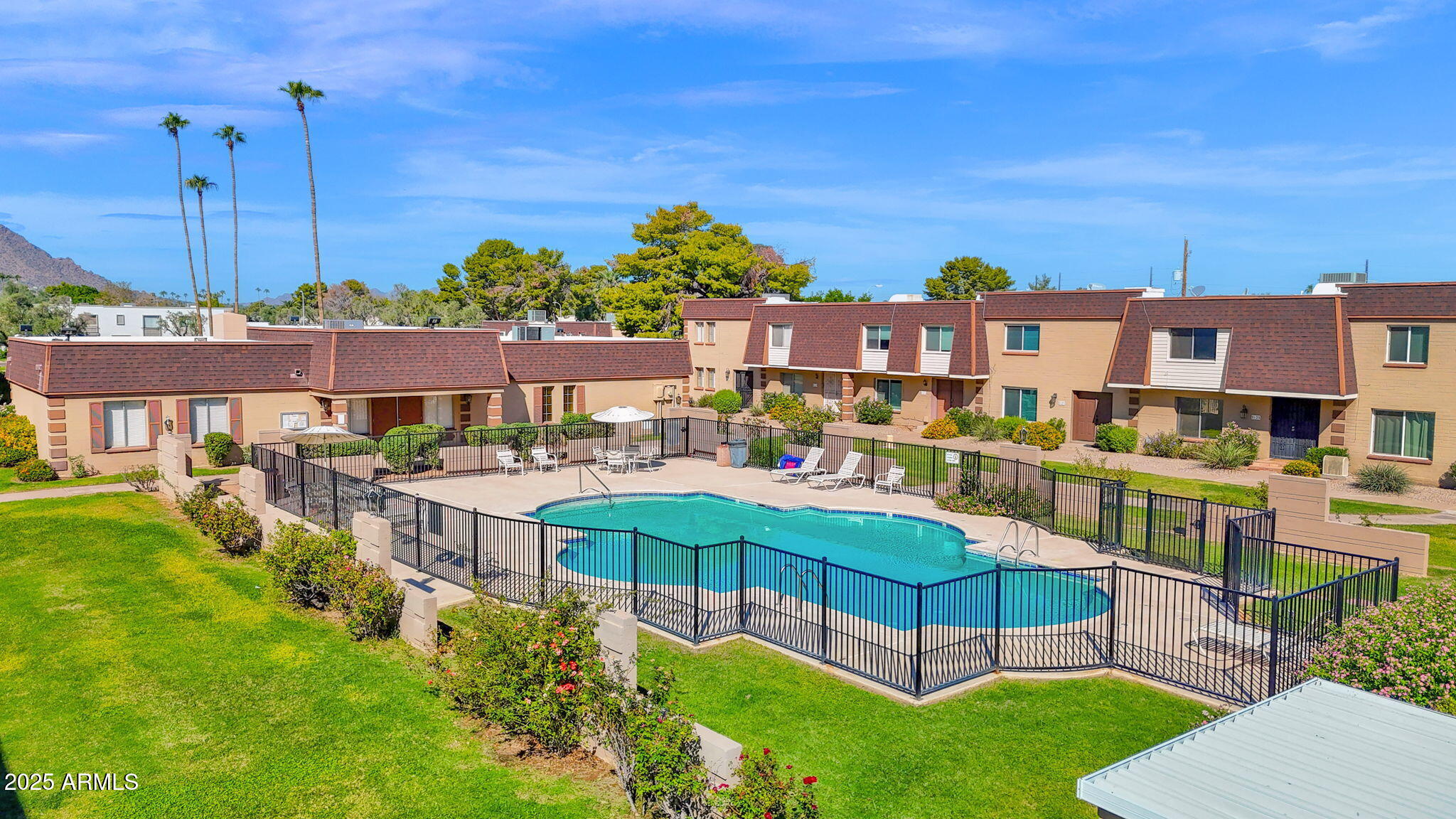 8466 E CHAPARRAL Road