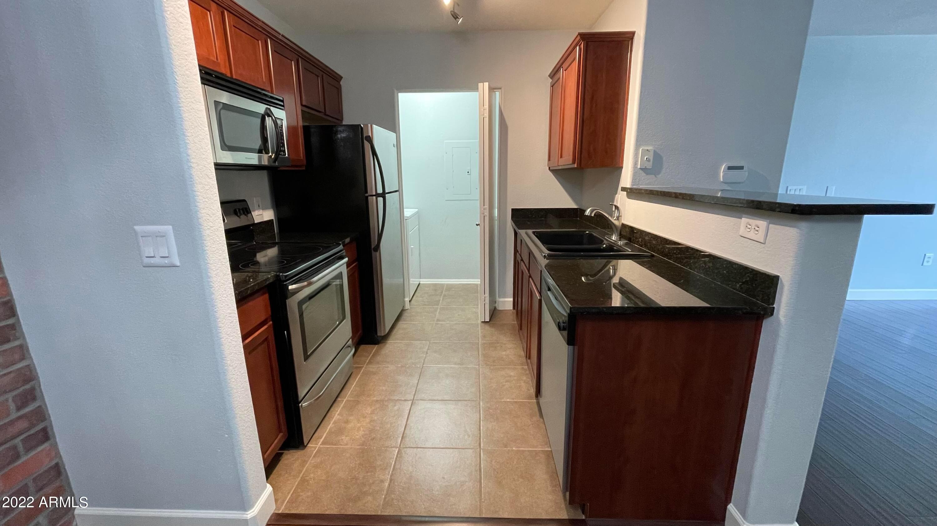 3302 N 7th Street Unit 222