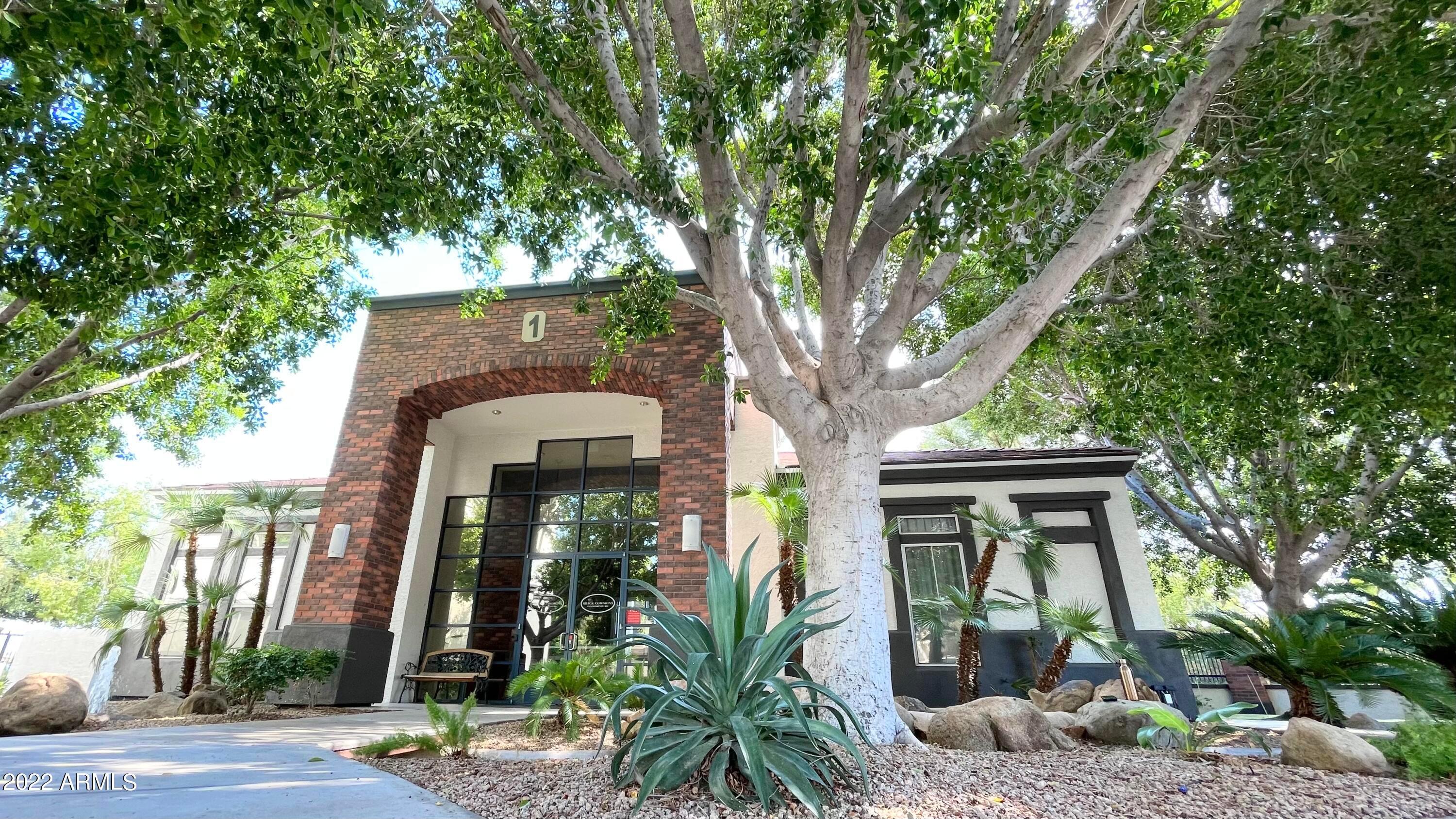 3302 N 7th Street Unit 222