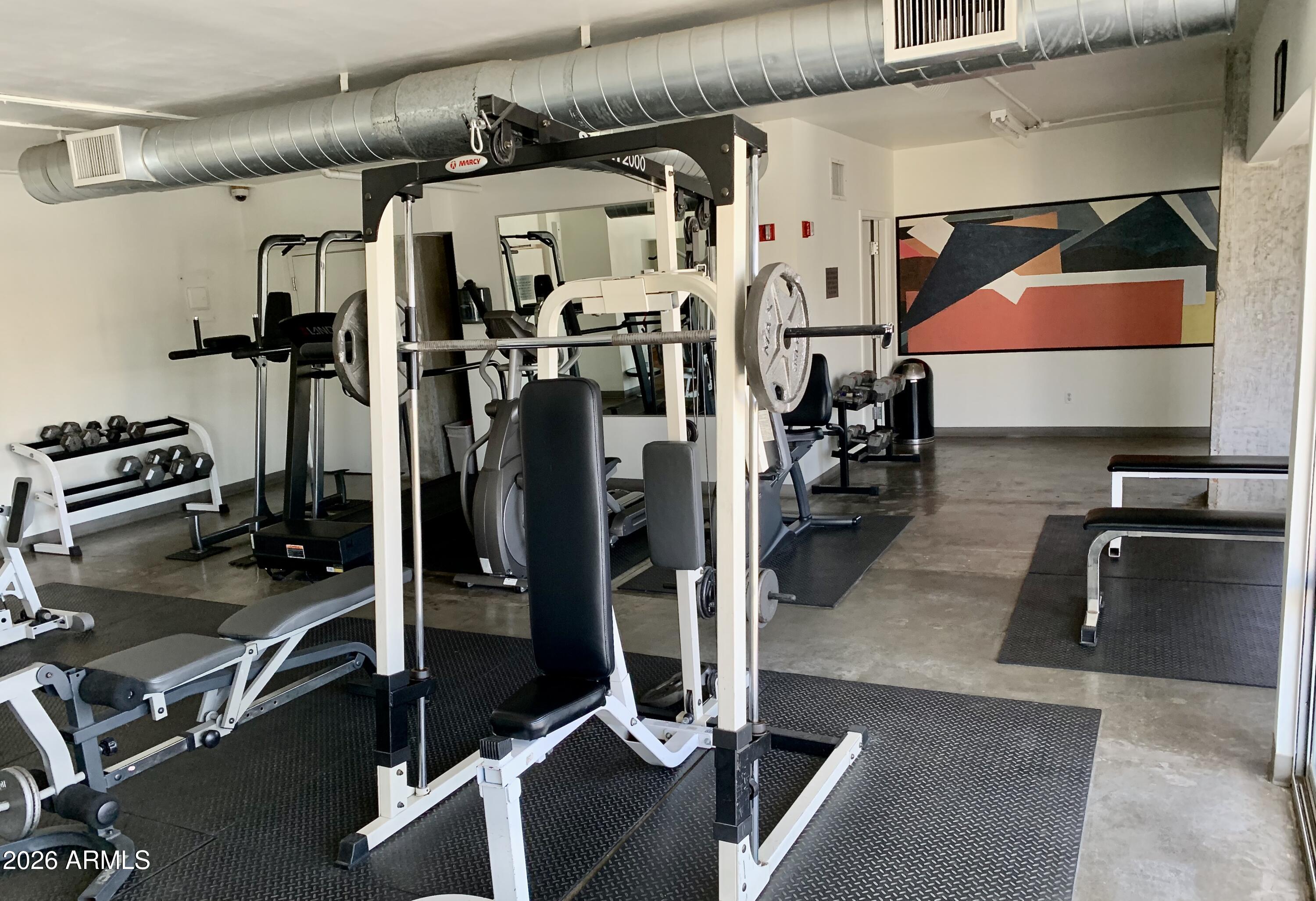 805 N 4TH Avenue N 804