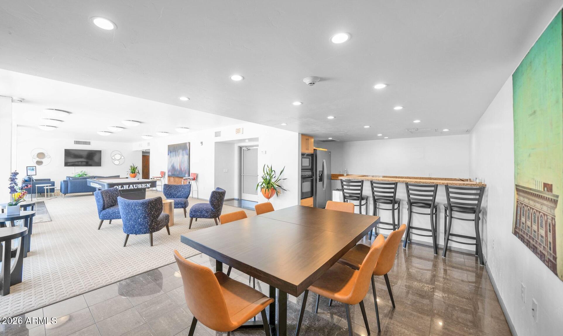 805 N 4TH Avenue N 804