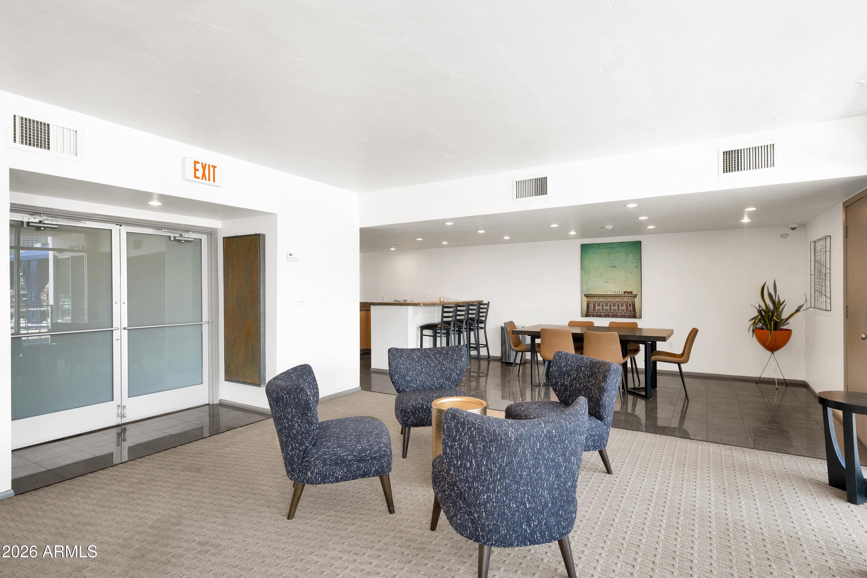 805 N 4TH Avenue 502