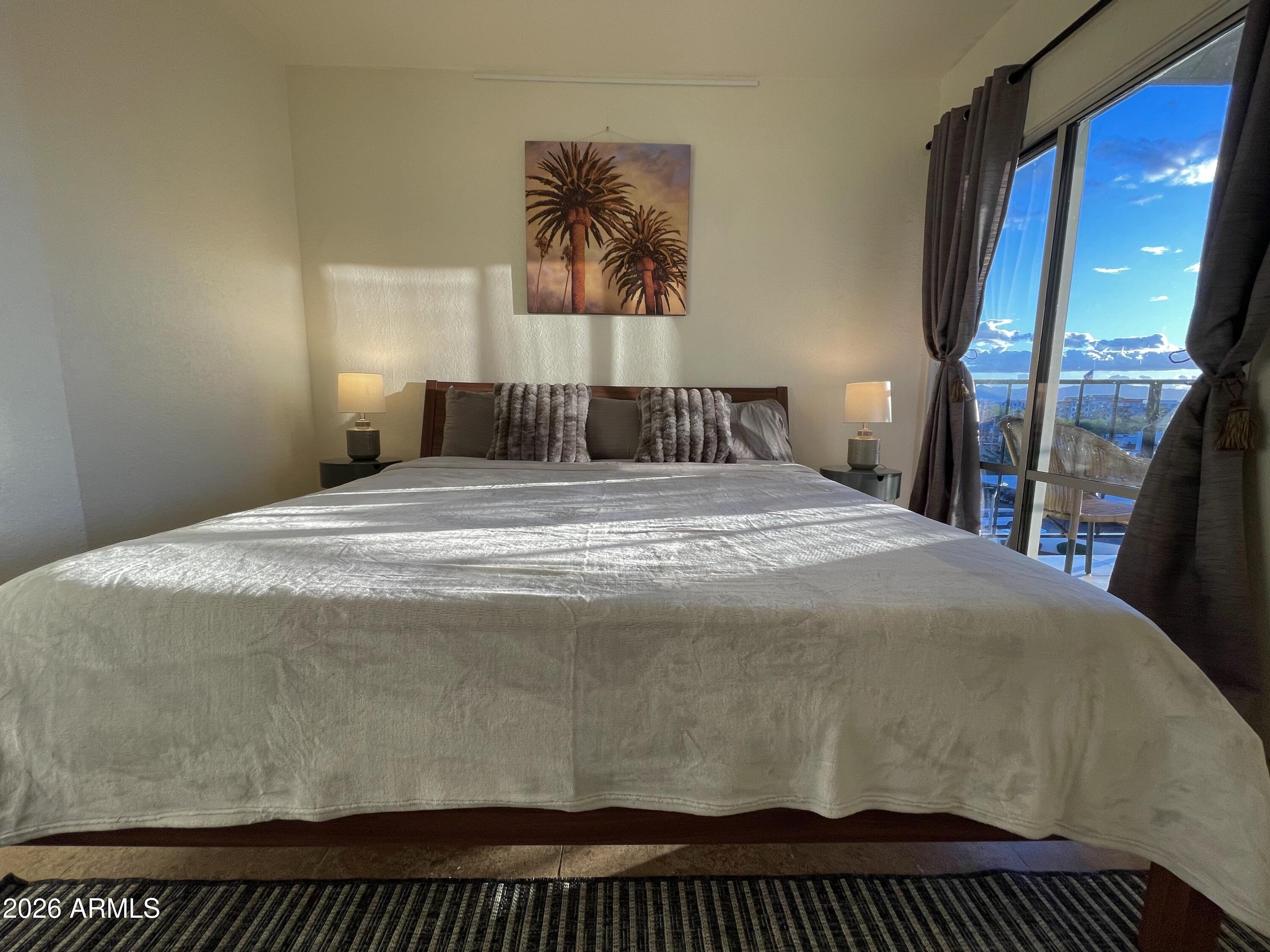 805 N 4TH Avenue 502