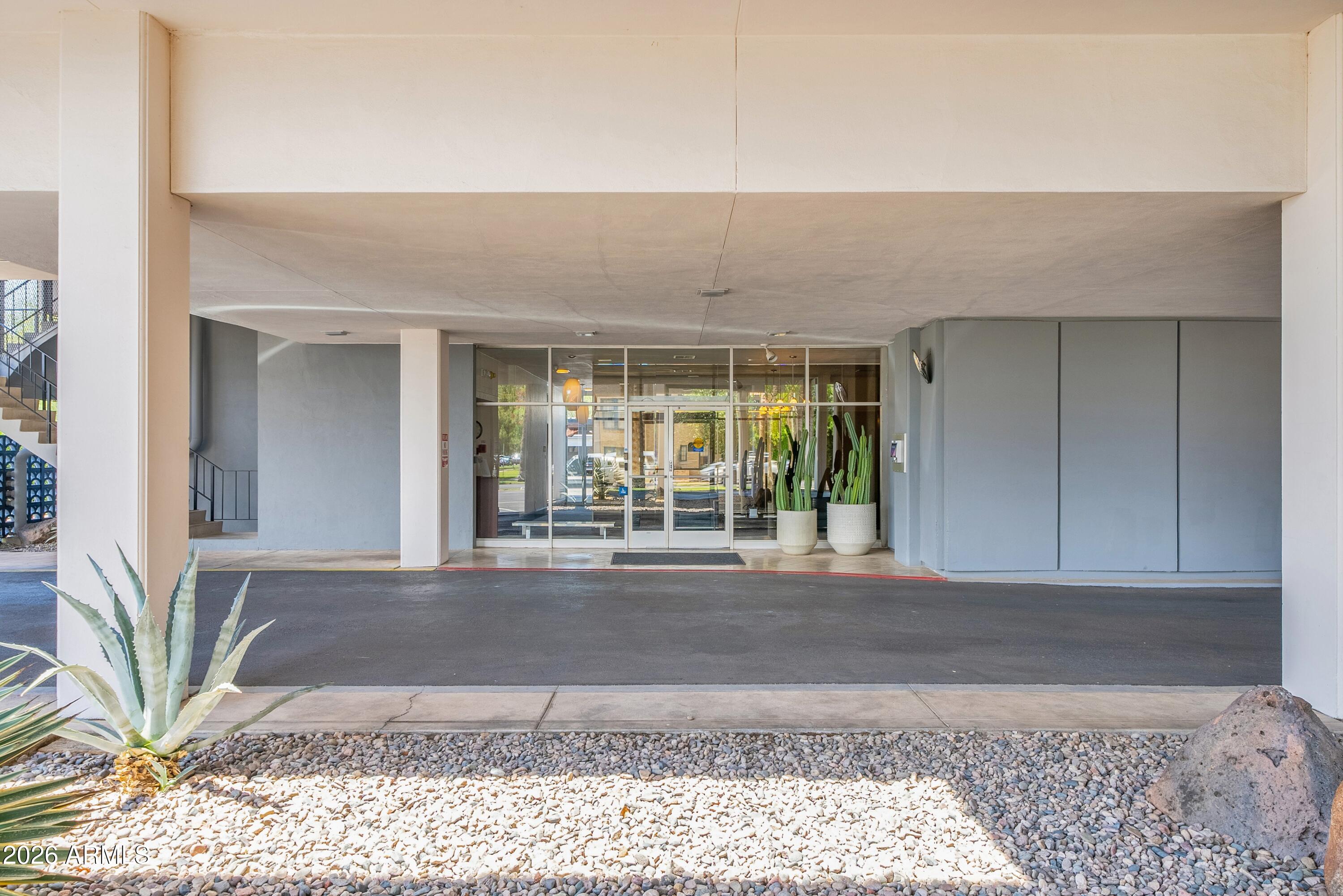 805 N 4TH Avenue 502