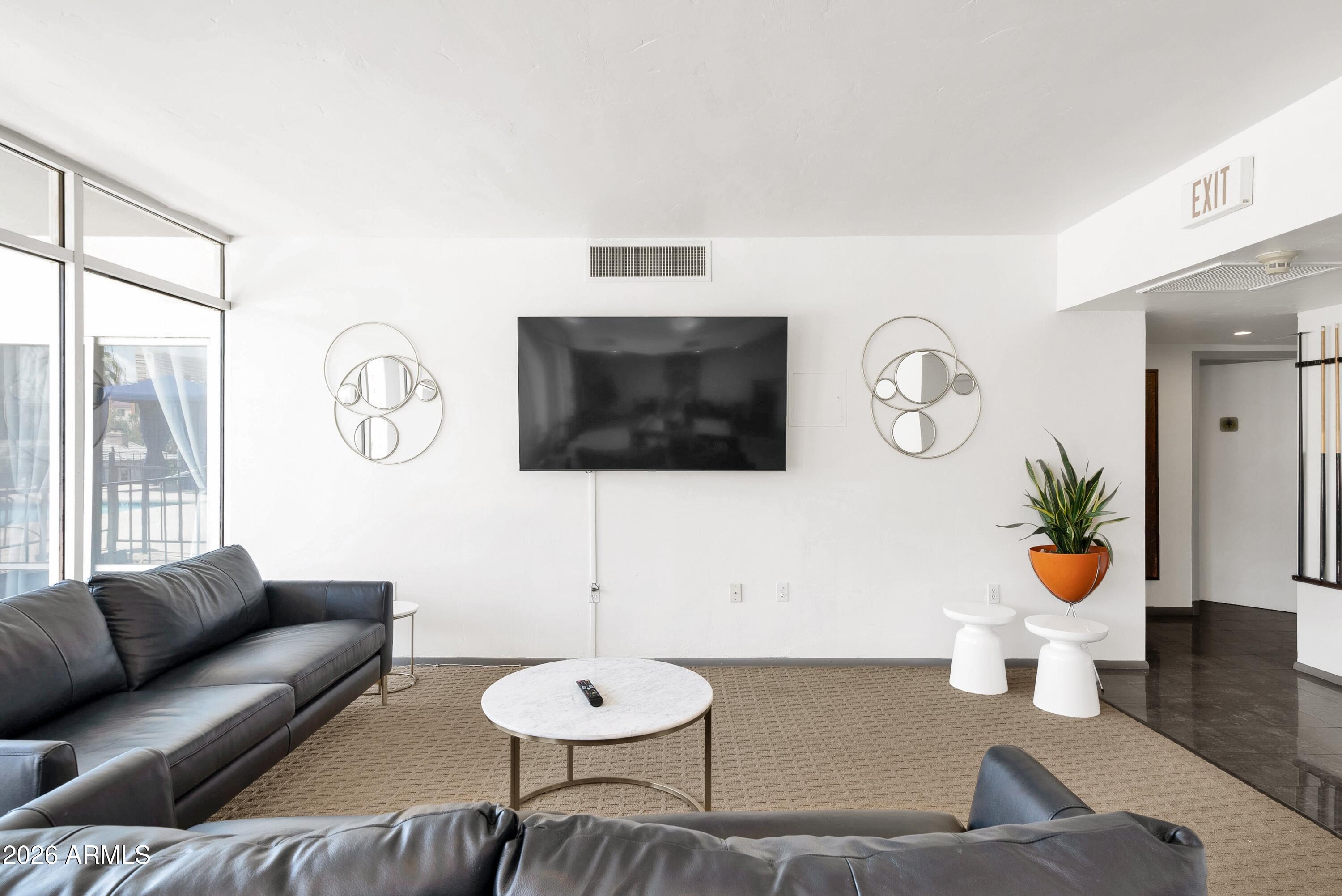 805 N 4TH Avenue 502