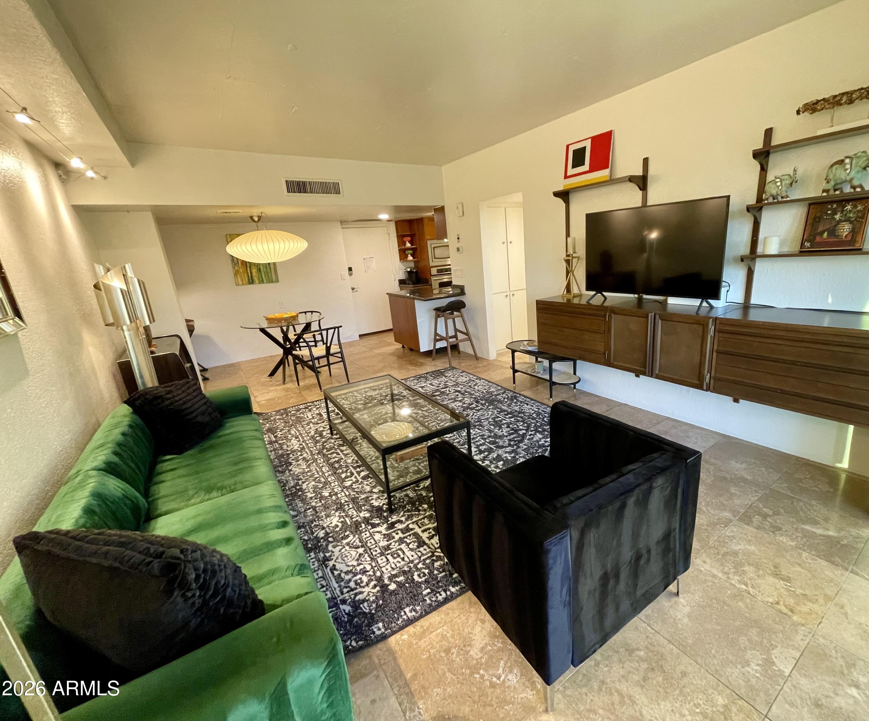 805 N 4TH Avenue 502