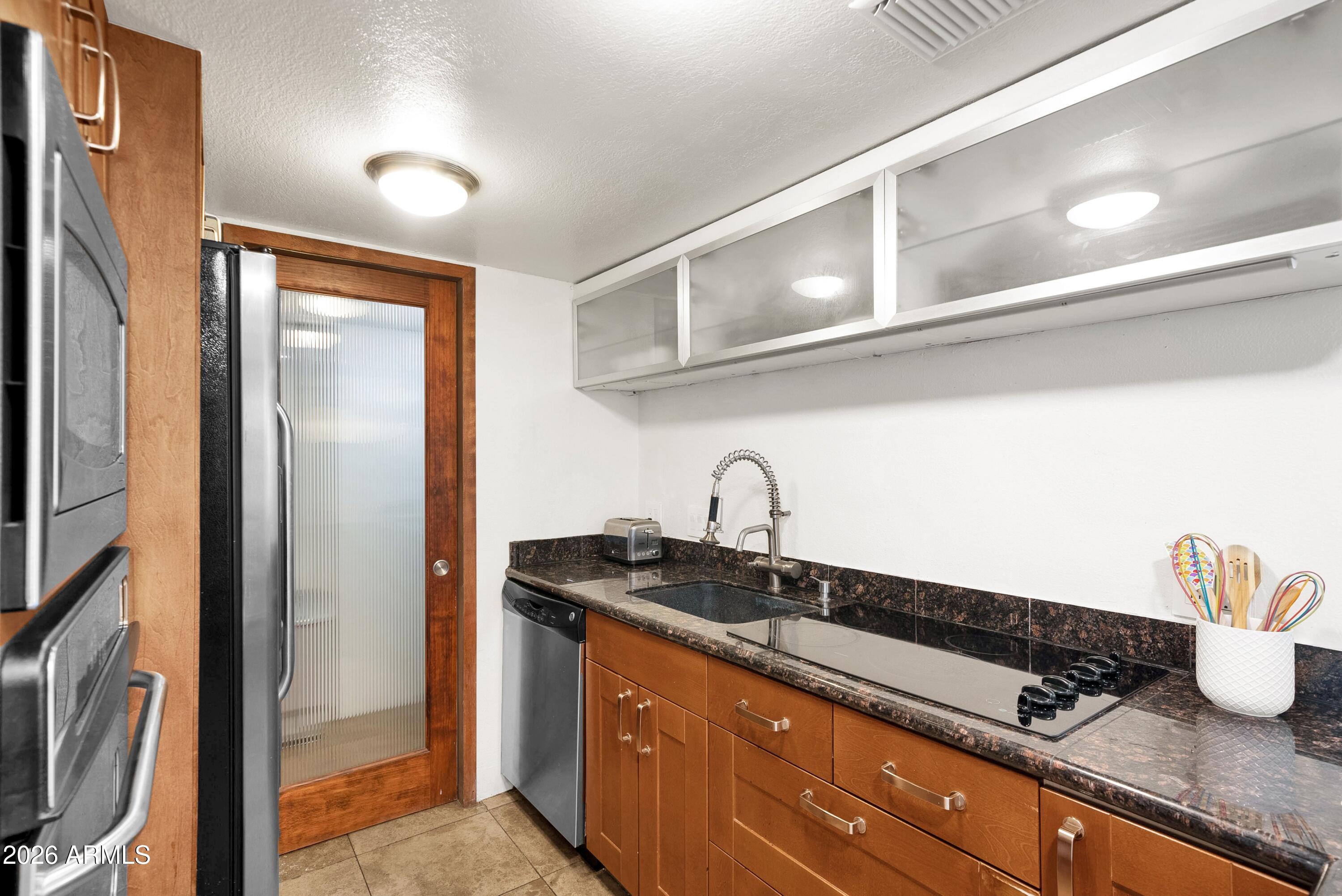 805 N 4TH Avenue 502