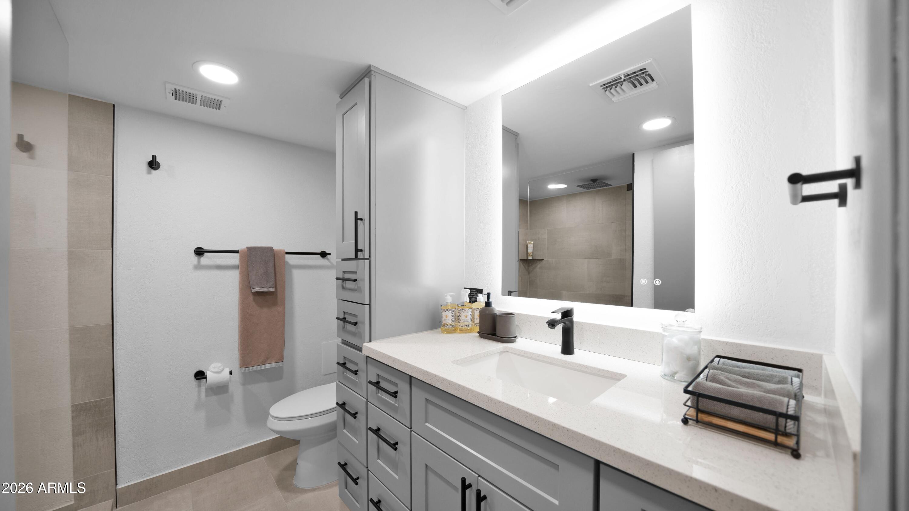 805 N 4TH Avenue 1008