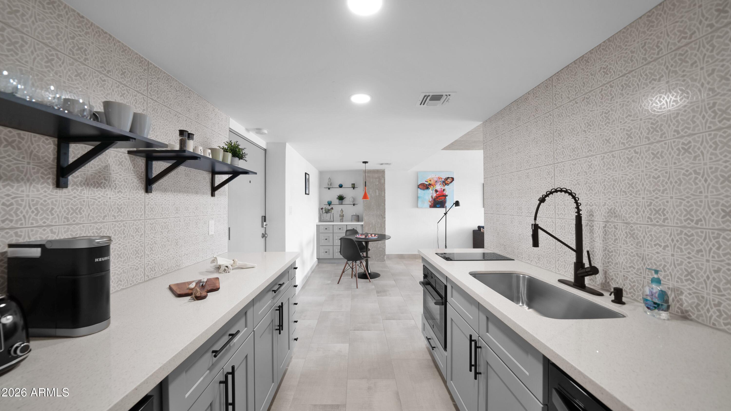 805 N 4TH Avenue 1008